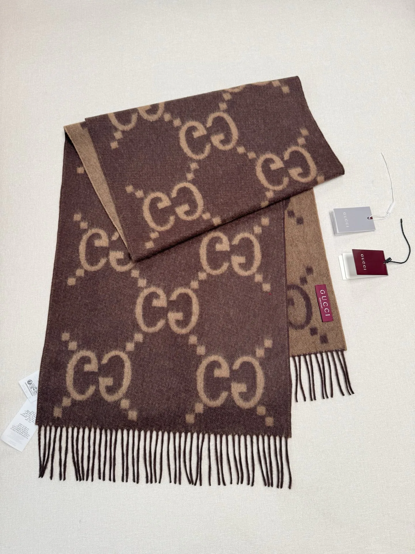 Scarves GUCCI 17945384