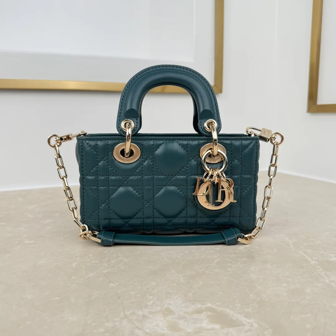 Women's Classic Handbags CHRISTIAN DIOR 18242052