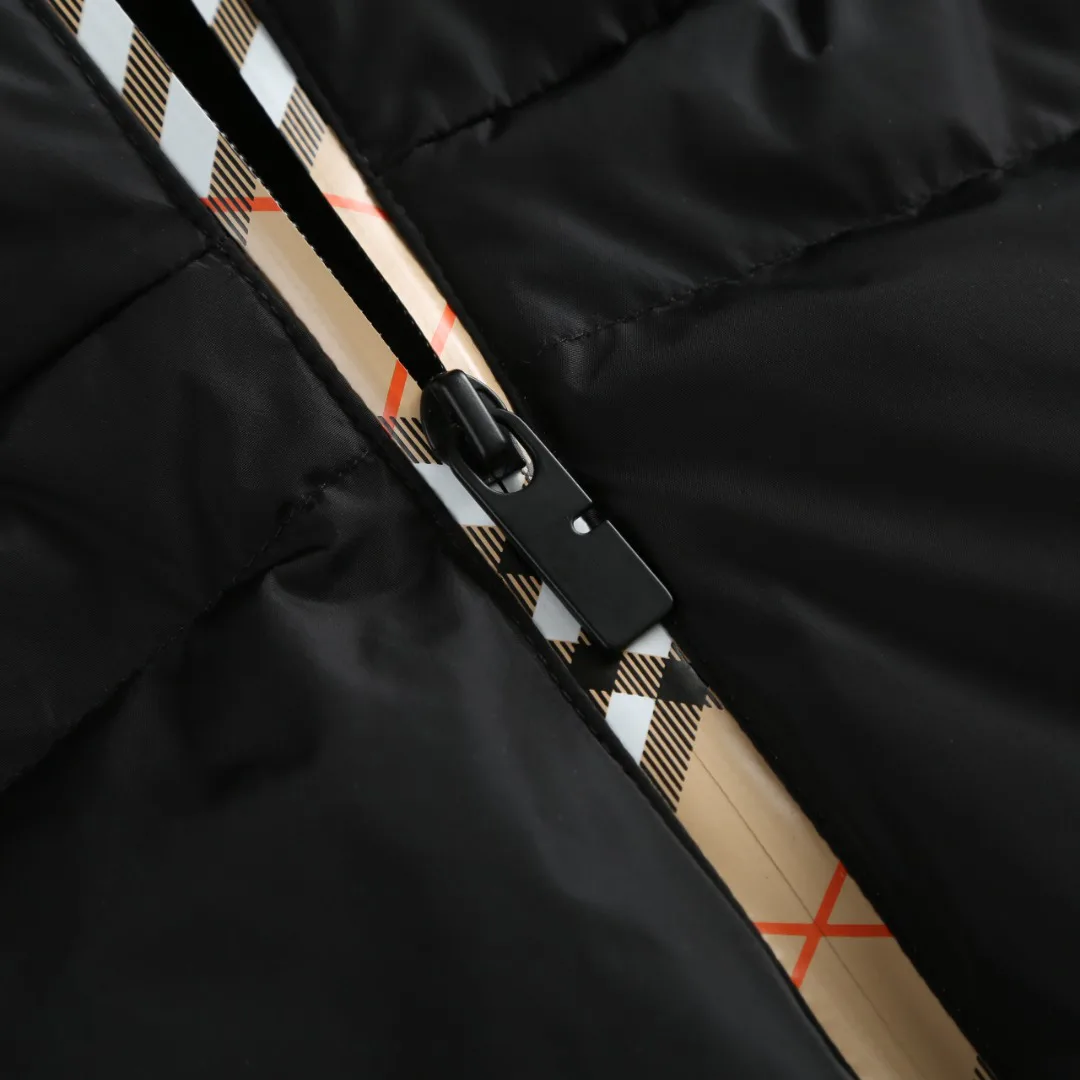 Women's Jackets And Down Jackets BURBERRY 18022569