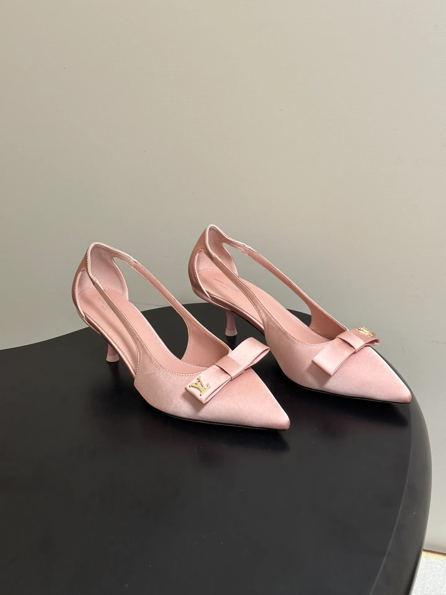 Women's Heels LOUIS VUITTON 17768185