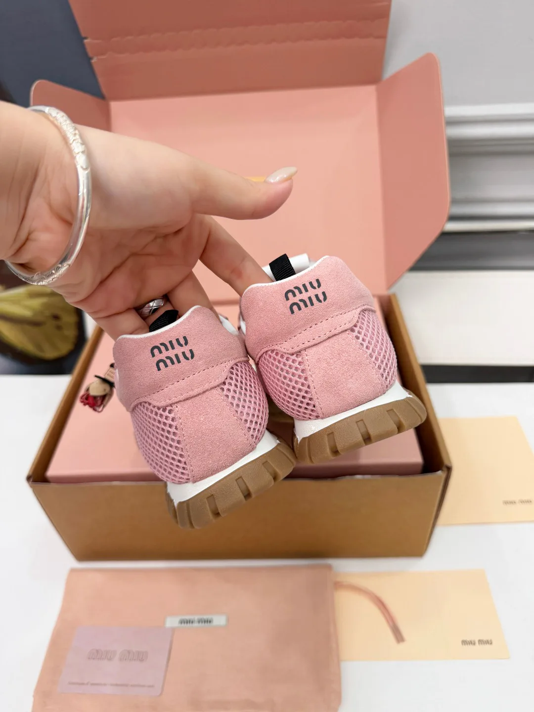 Women's Sneakers MIU MIU 17245338