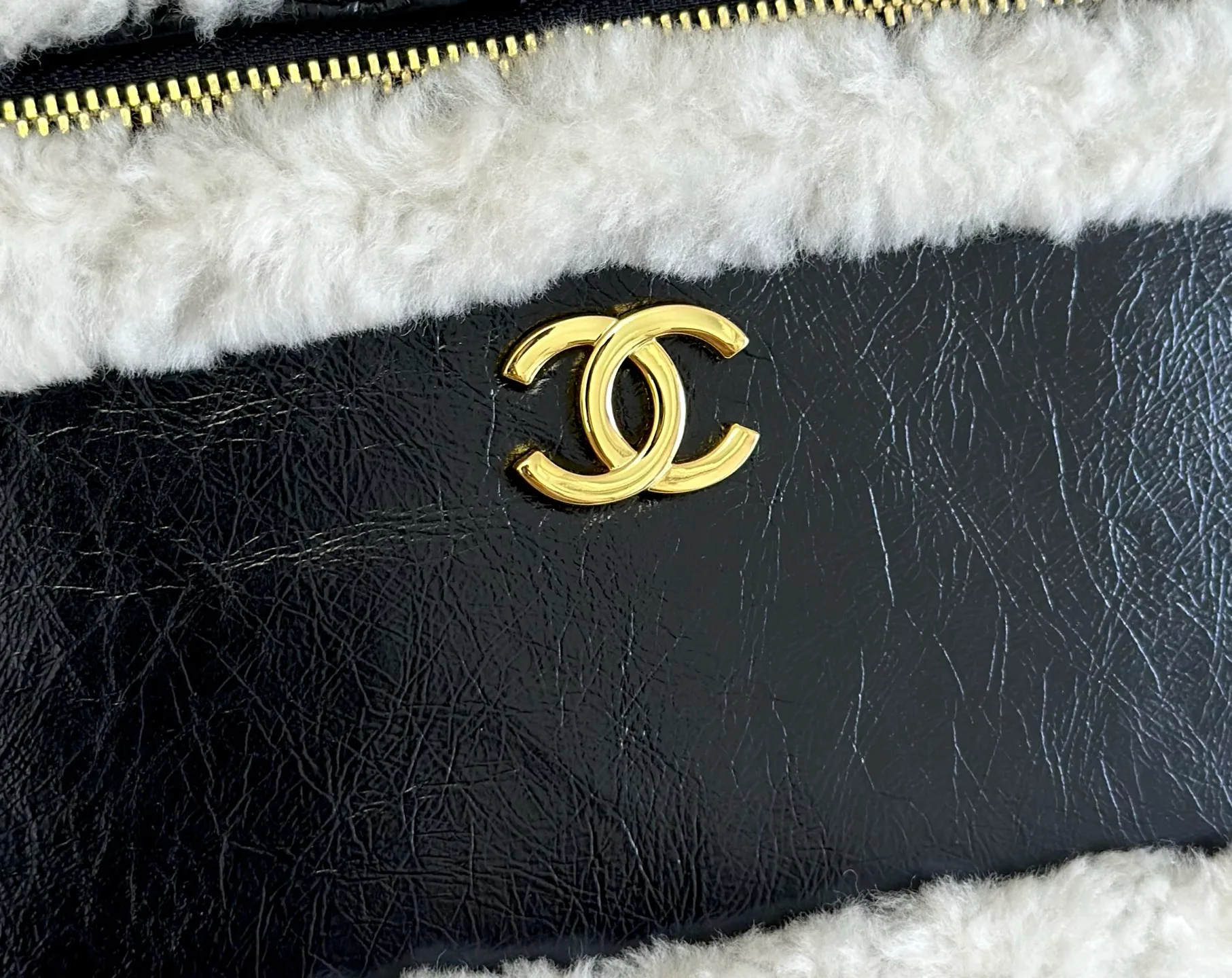 Women's Classic Handbags CHANEL 18238952