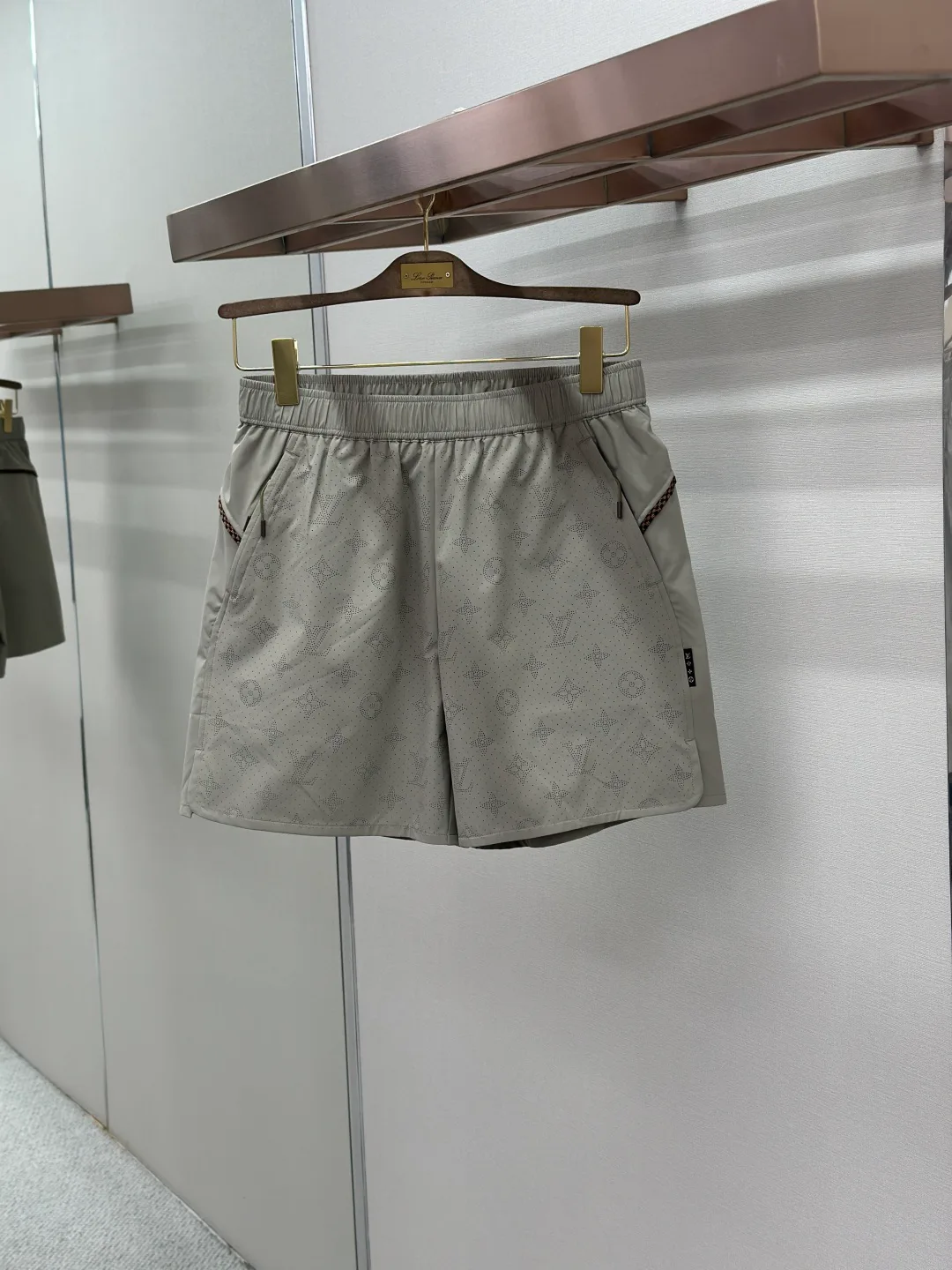 Men's Shorts LOUIS VUITTON 17361733