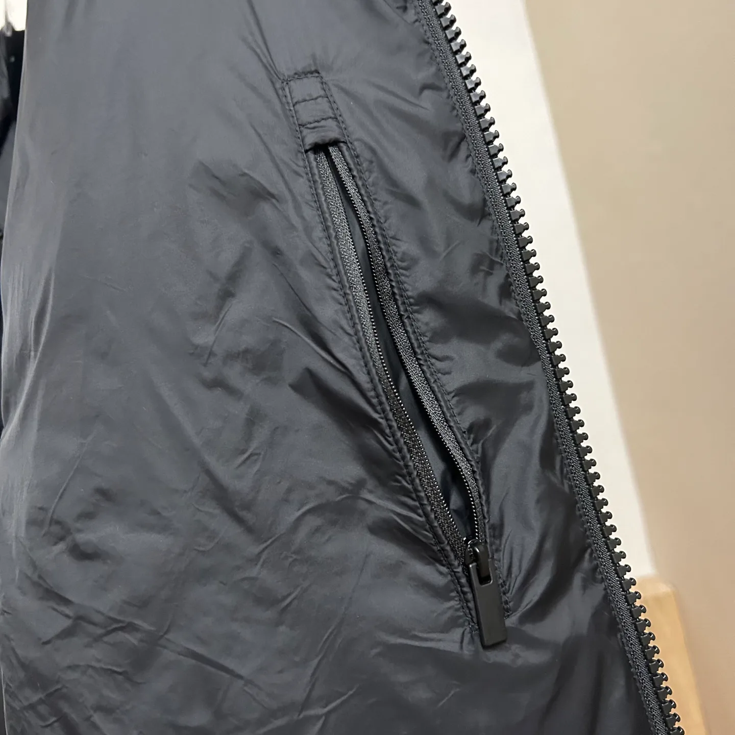 Men's Jackets And Down Jackets MONCLER 17864954