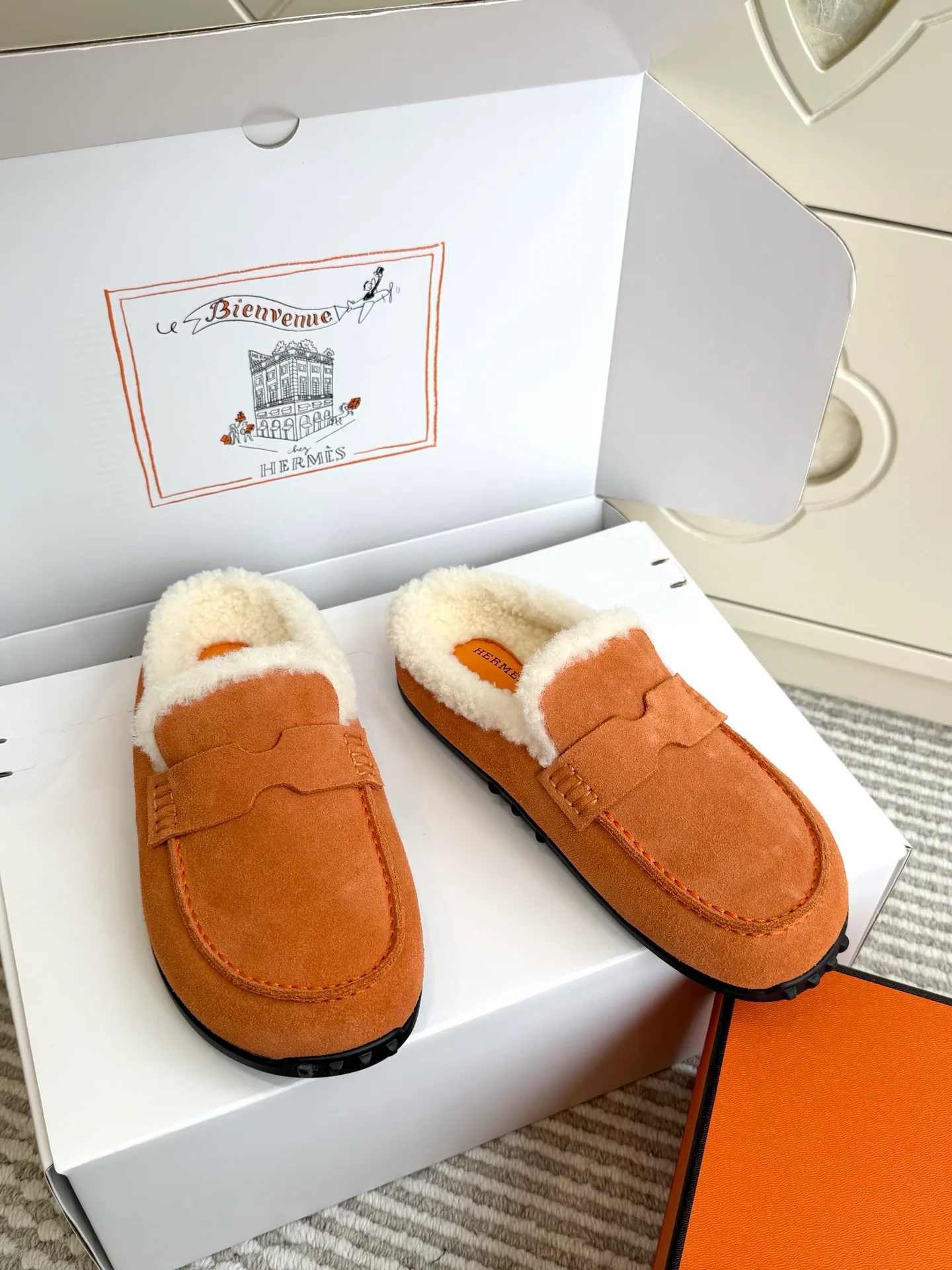 Women's Loafers And Moccasins HERMES 18146444