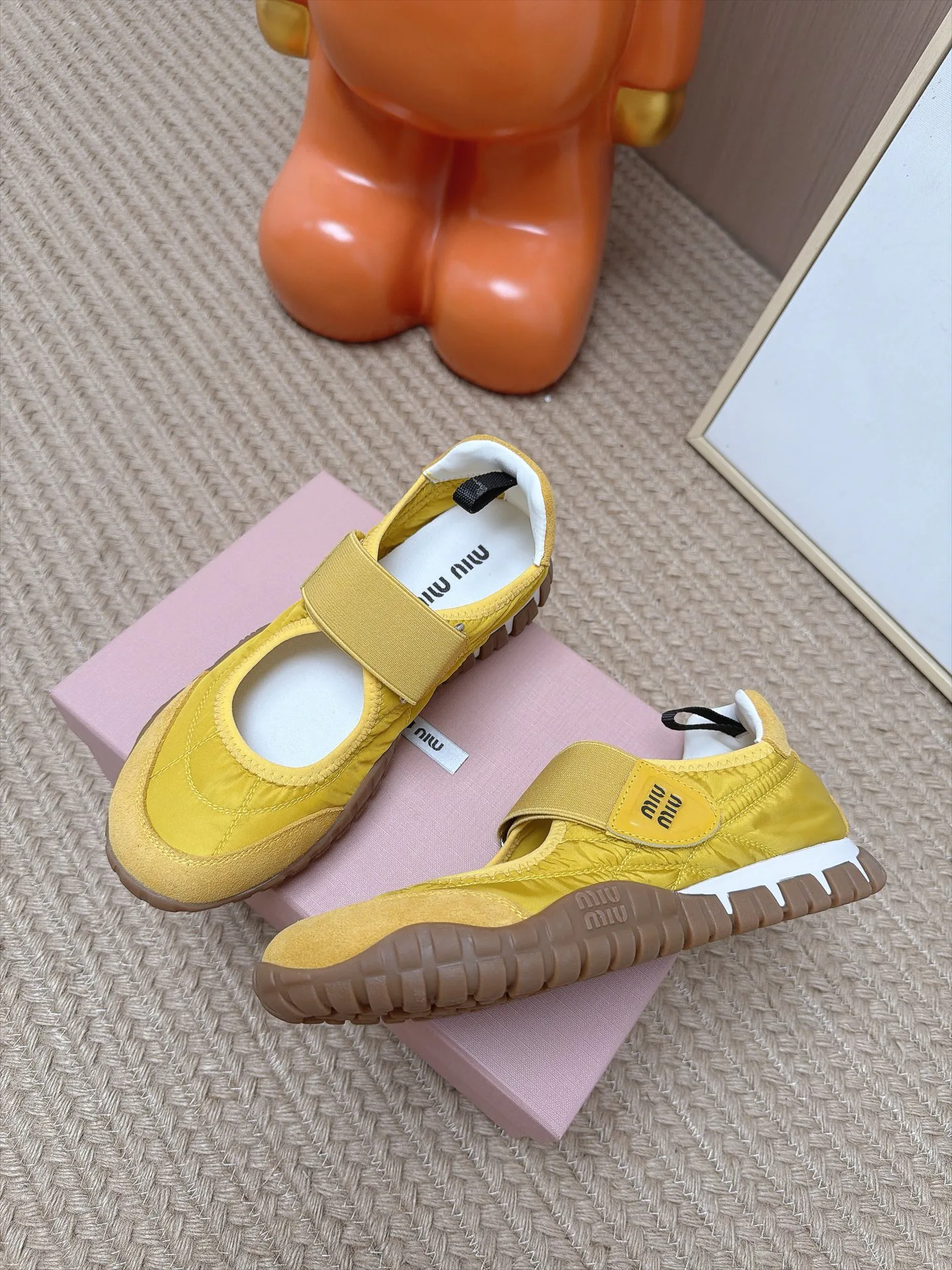 Women's Sneakers MIU MIU 18063019