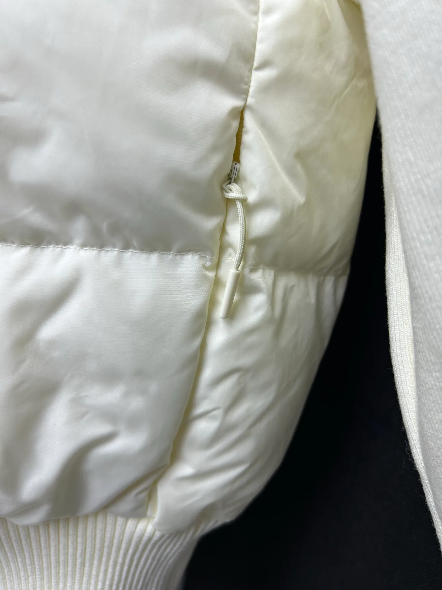 Куртки И Пуховики Женские Canada Goose 18562689