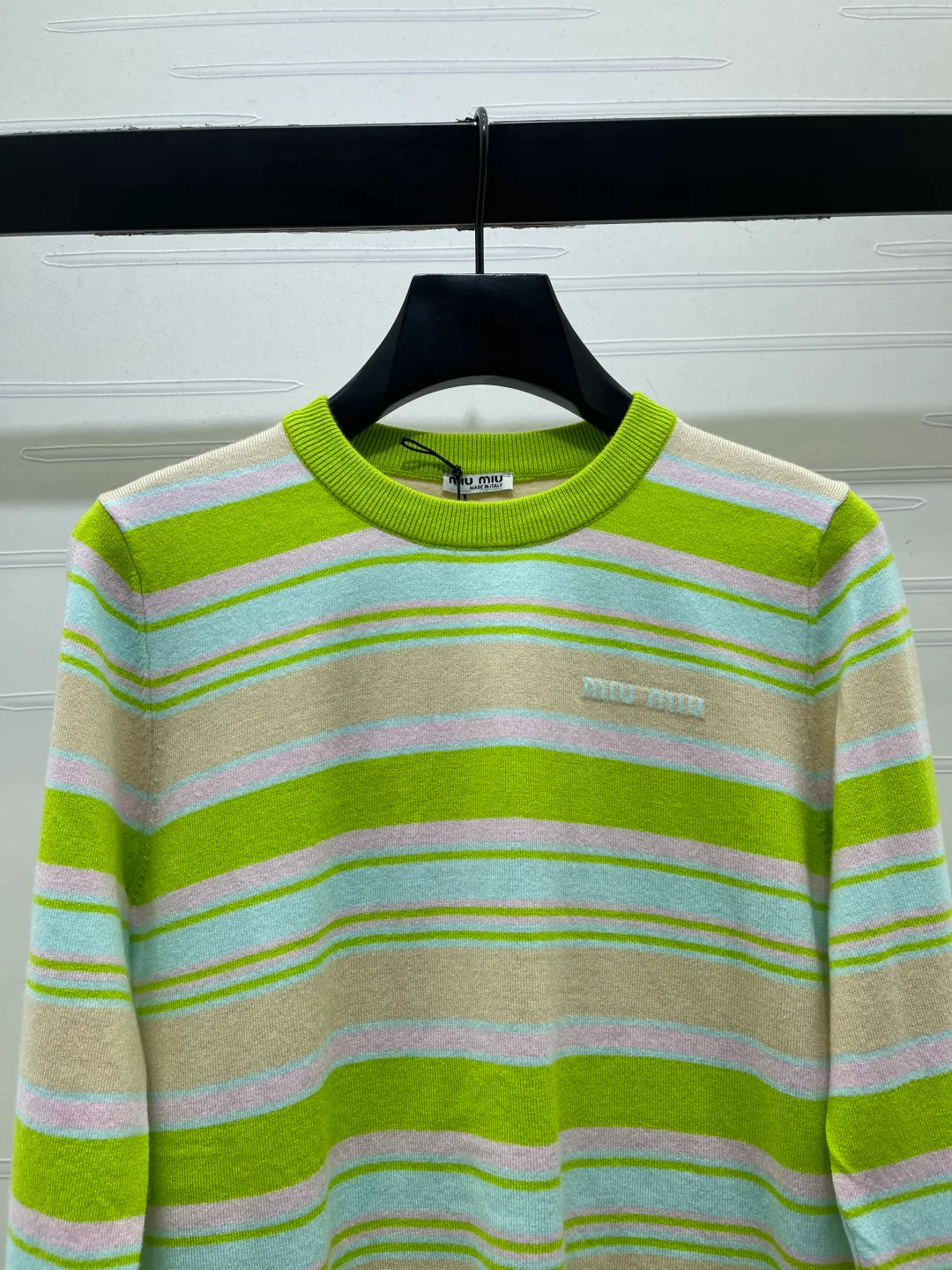 Women's Jumpers And Sweaters MIU MIU 18437107