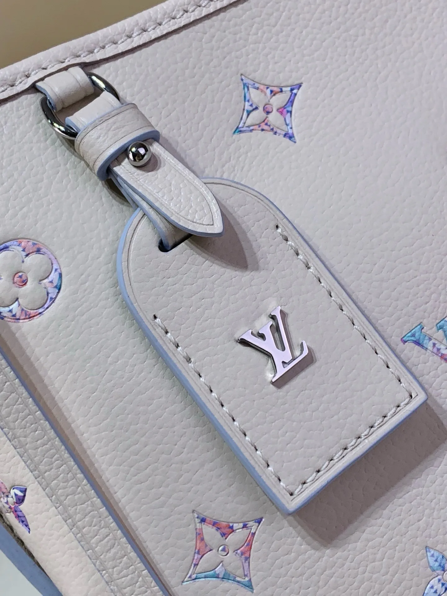 Women's Classic Handbags LOUIS VUITTON 17674149