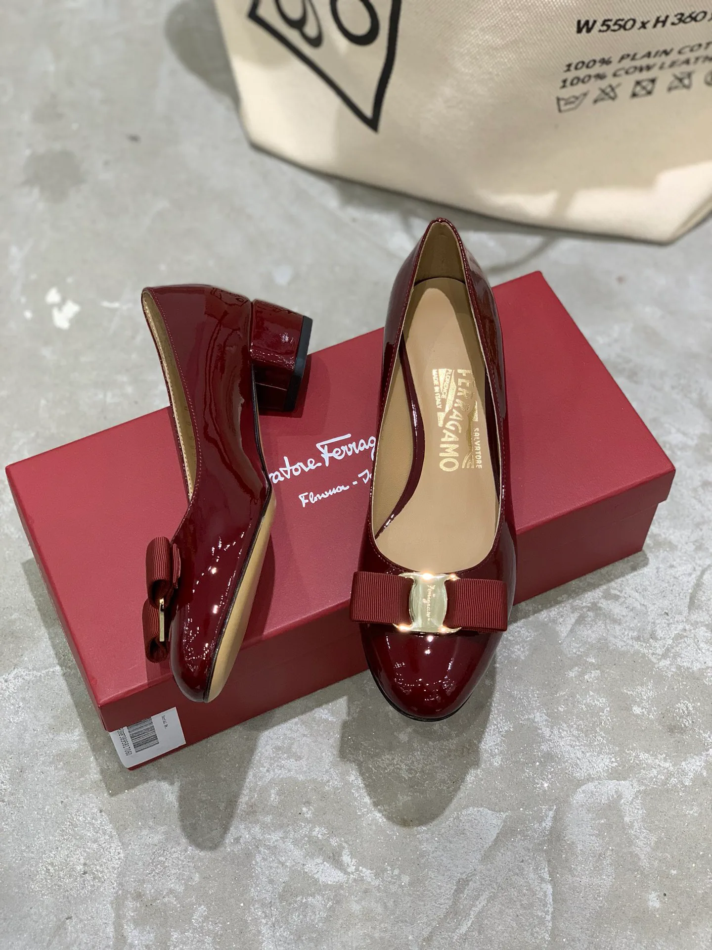 Women's Ballet Flats SALVATORE FERRAGAMO 18340660
