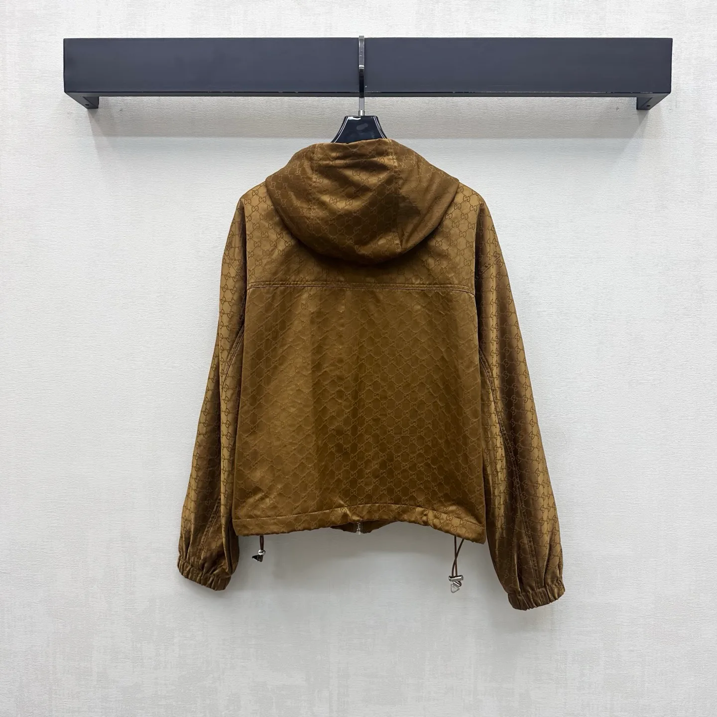 Women's Jackets And Down Jackets GUCCI 18023235