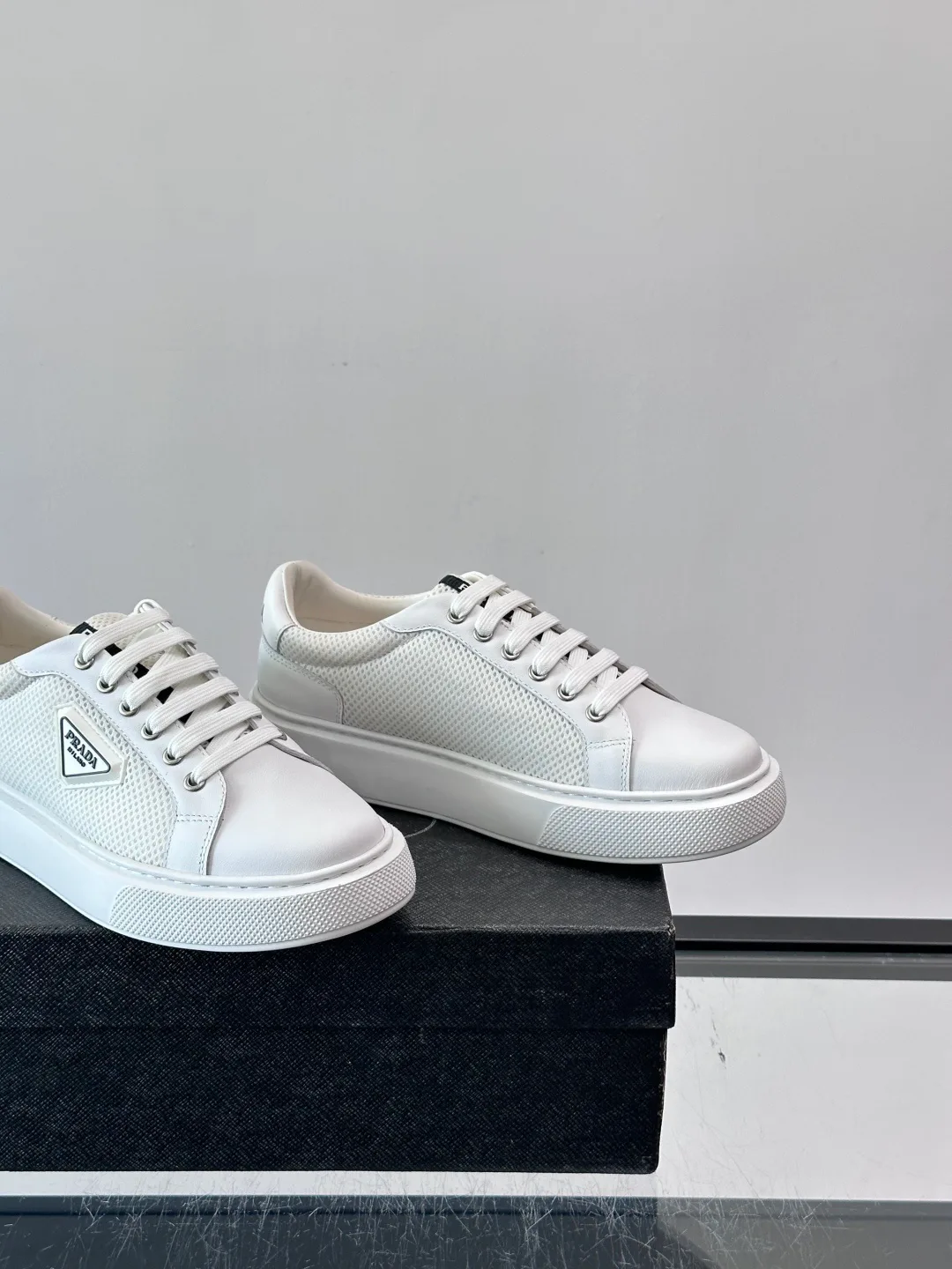 Women's Sneakers PRADA 17608036