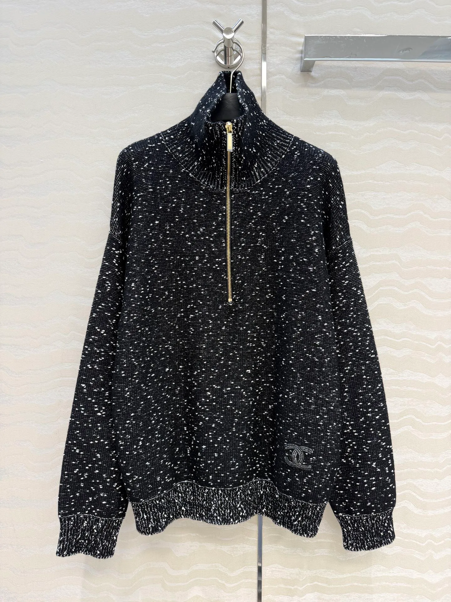 Women's Jumpers And Sweaters CHANEL 18138557
