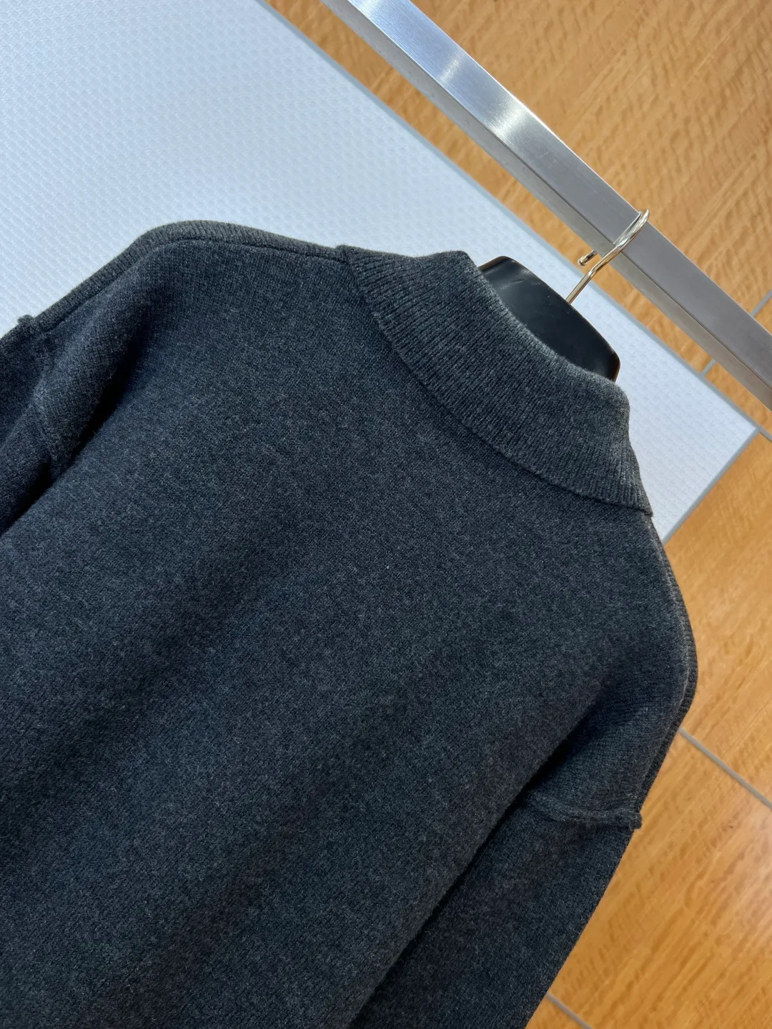 Men's Jumpers And Sweaters AMI PARIS 17364896