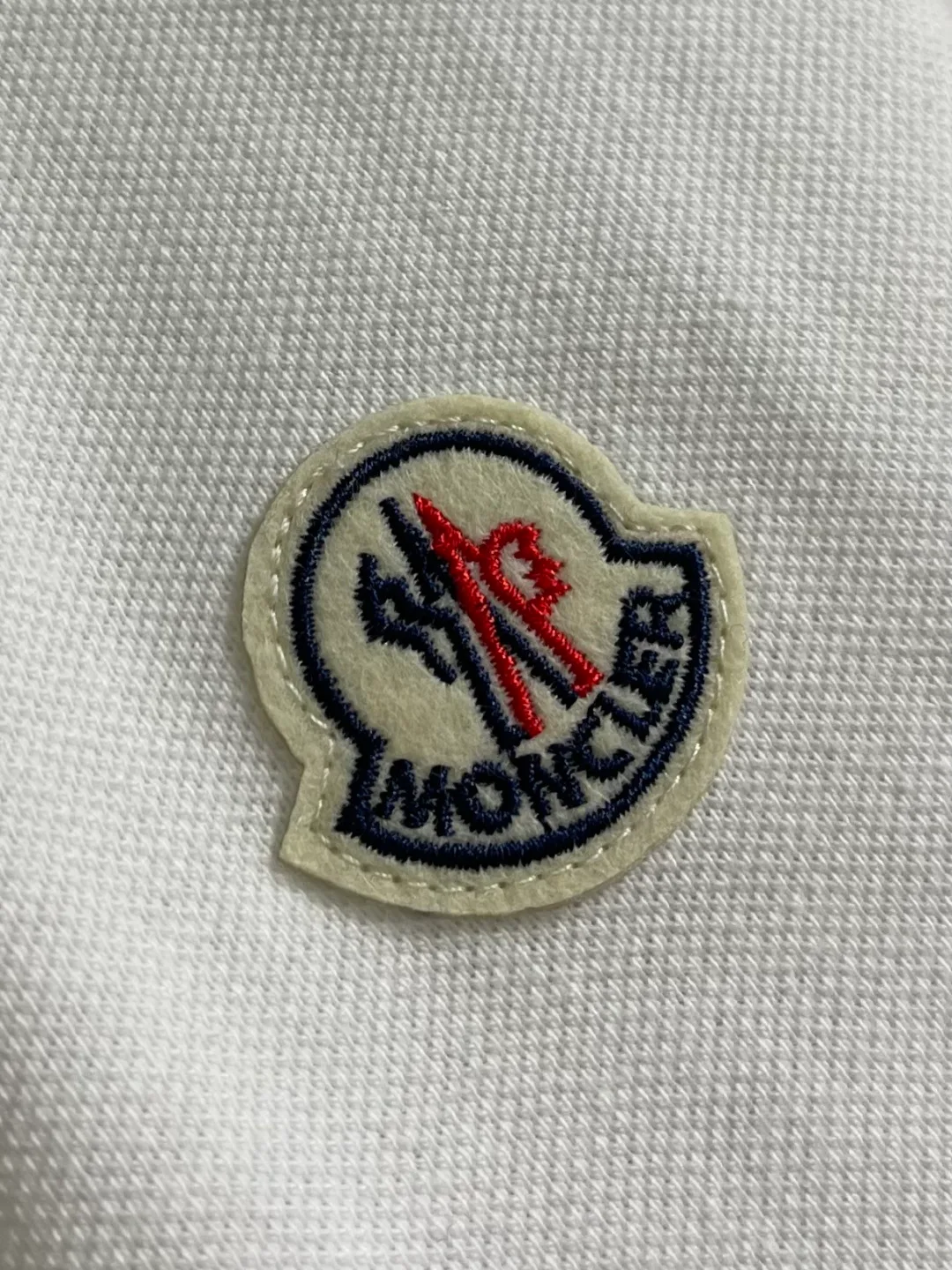 Men's Shirts MONCLER 18191396