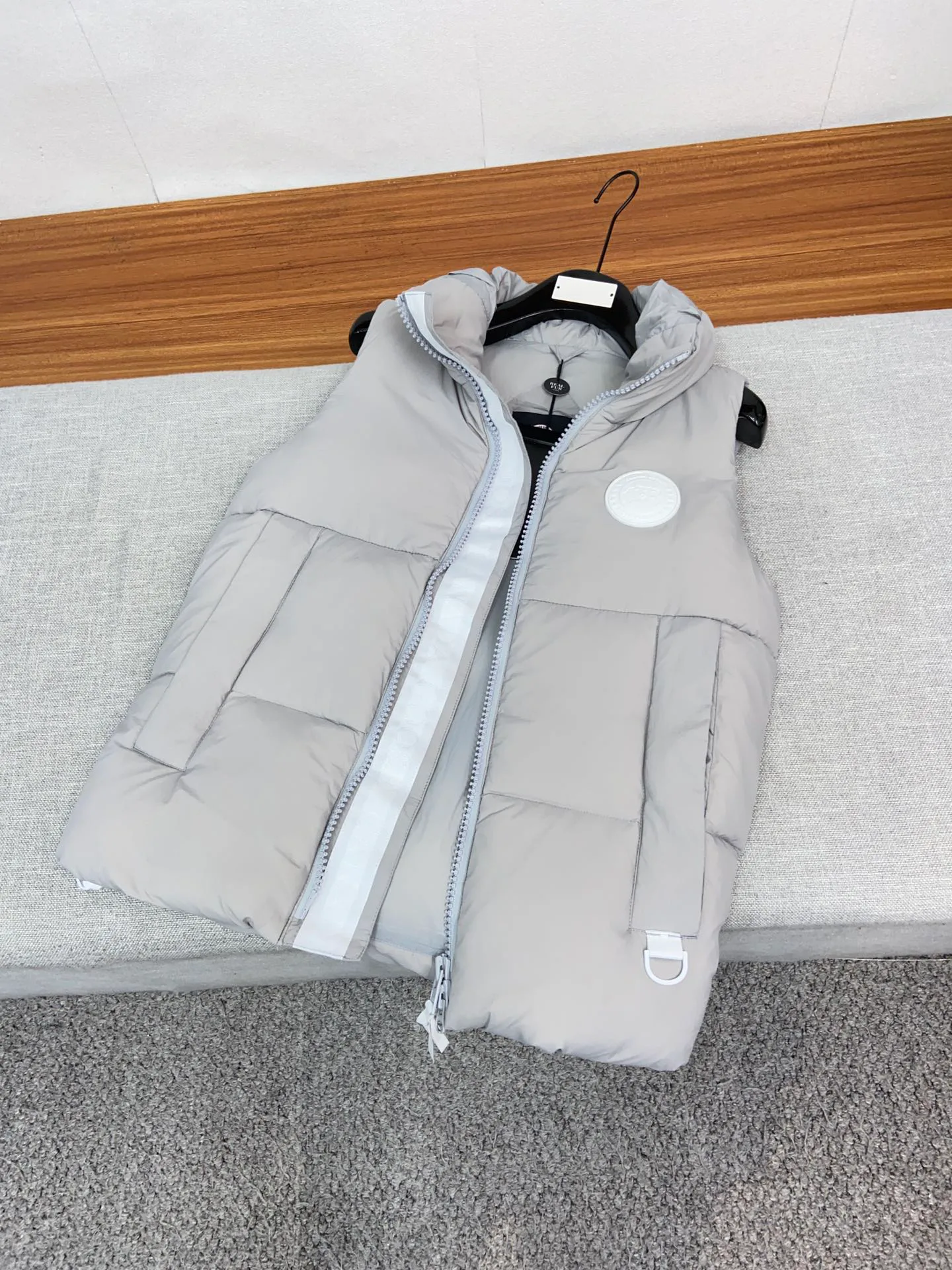 Жилеты Мужские Canada Goose 18684499