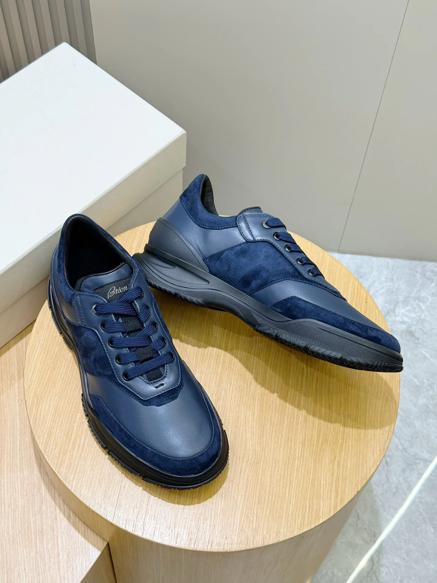 Кроссовки Мужские Brioni 18679715