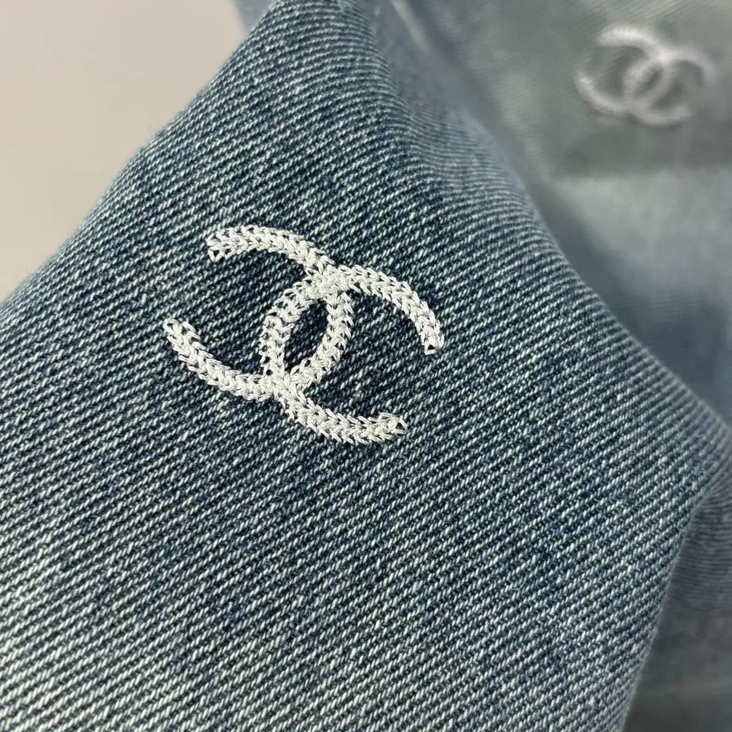 Women's Jeans CHANEL 18225397