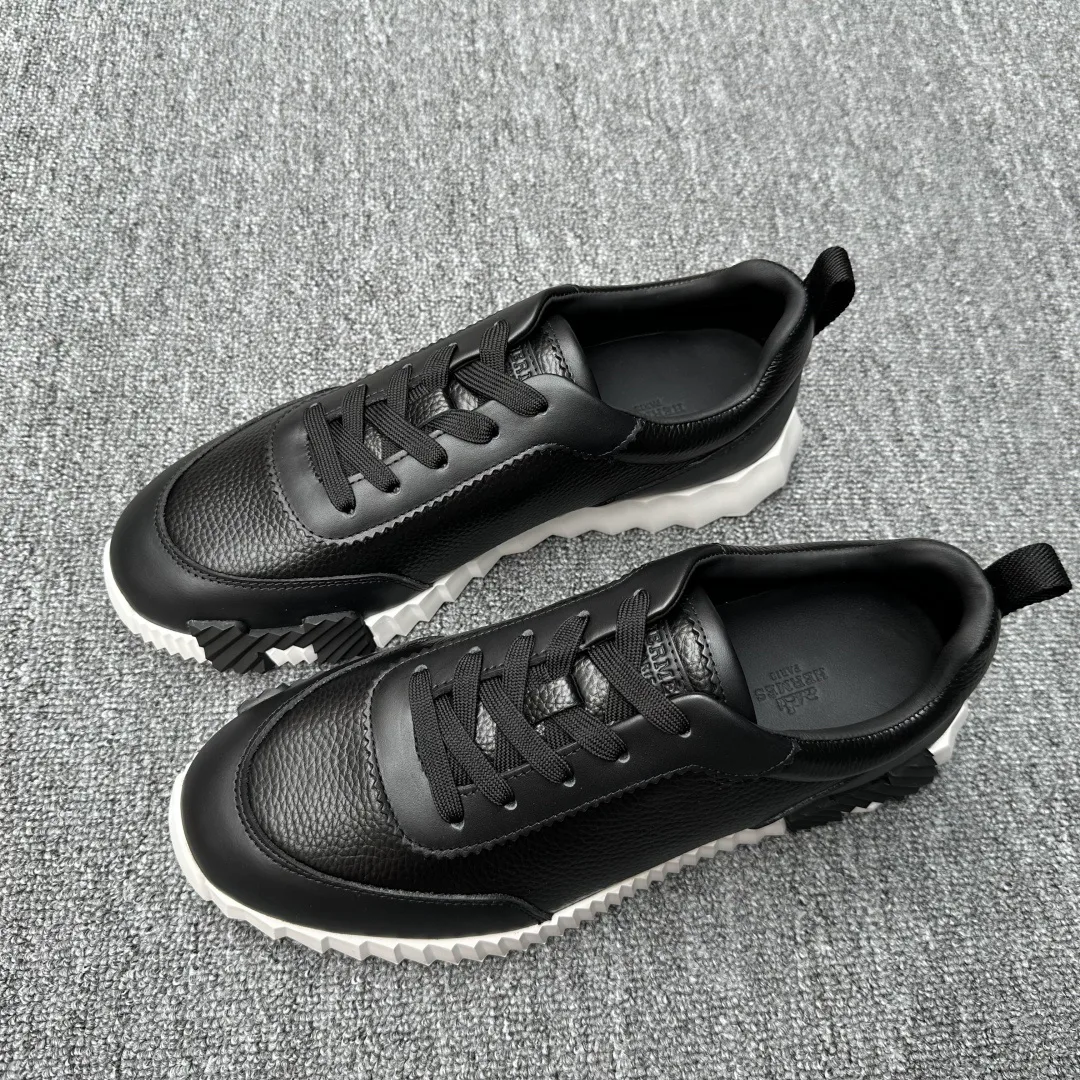 Men's Sneakers HERMES 18076156