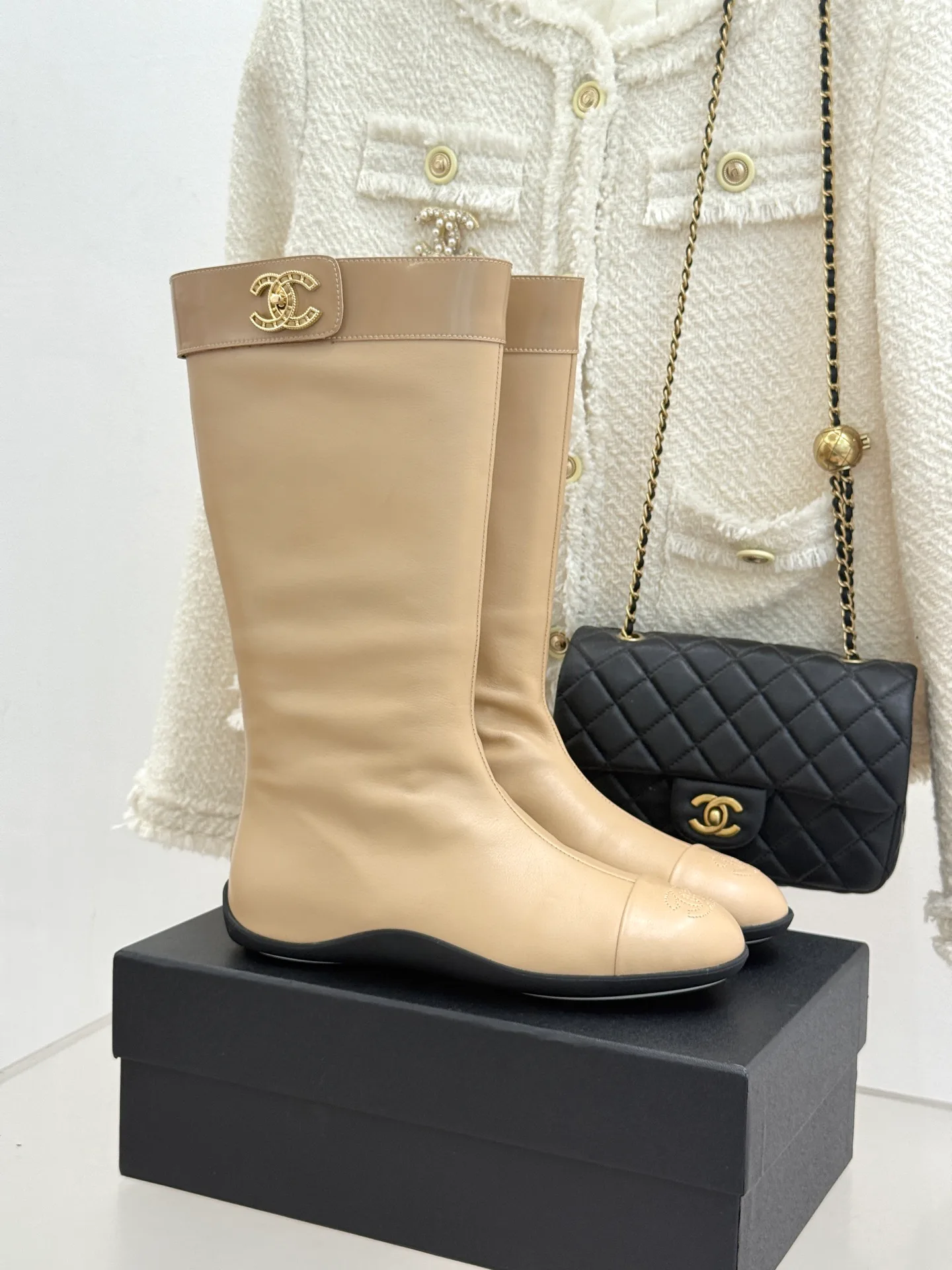 Women's Boots CHANEL 18360447