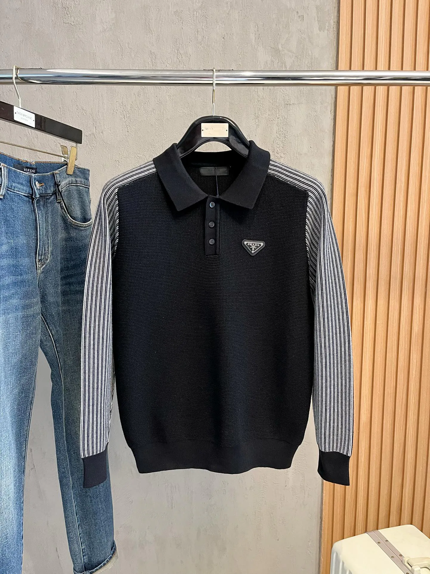 Men's Jumpers And Sweaters PRADA 18098148