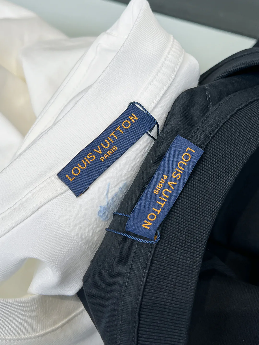 Men's T-Shirts LOUIS VUITTON 18499458