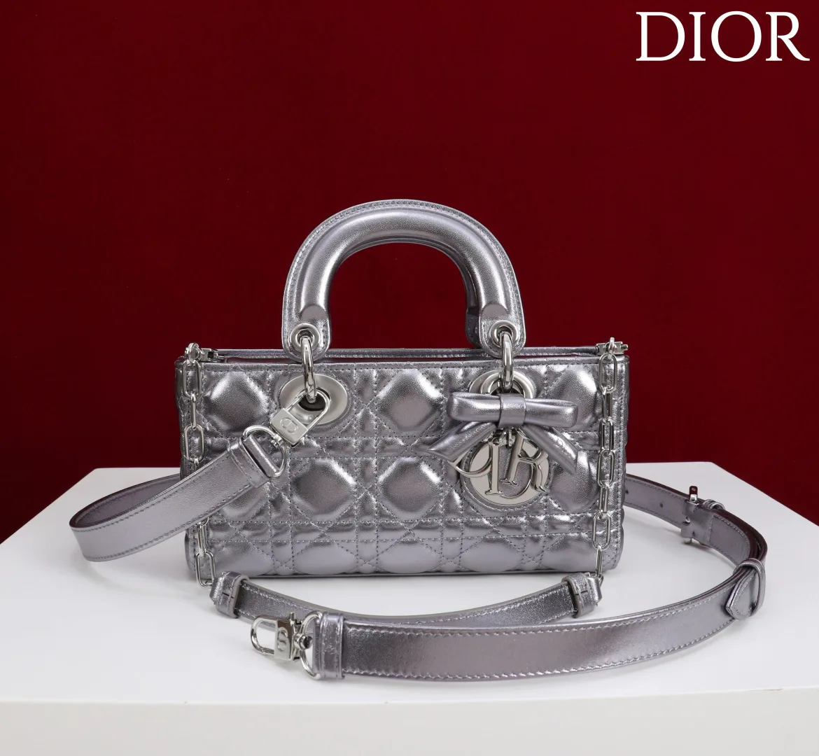 Women's Classic Handbags CHRISTIAN DIOR 18392970