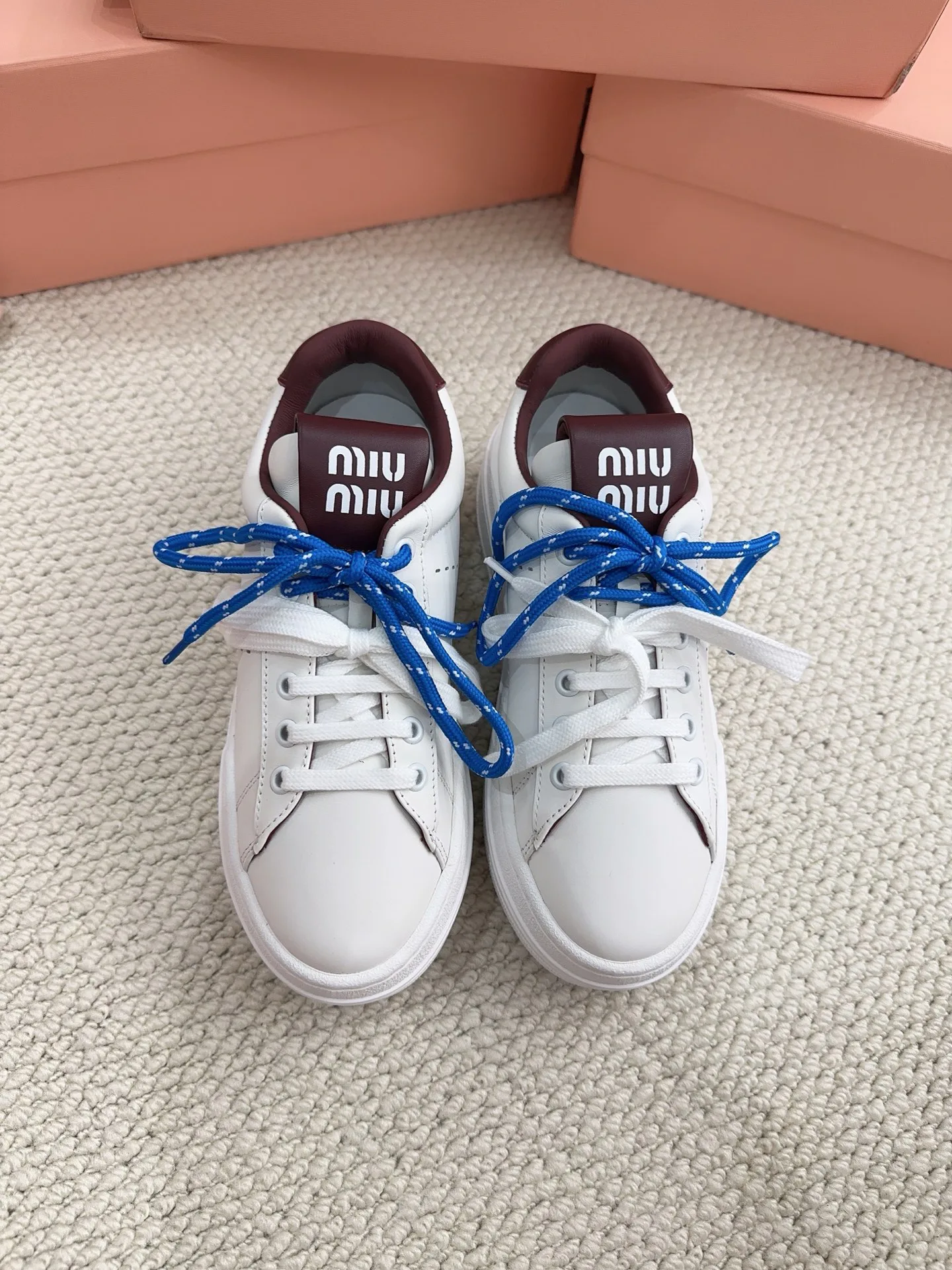 Women's Sneakers MIU MIU 18041147