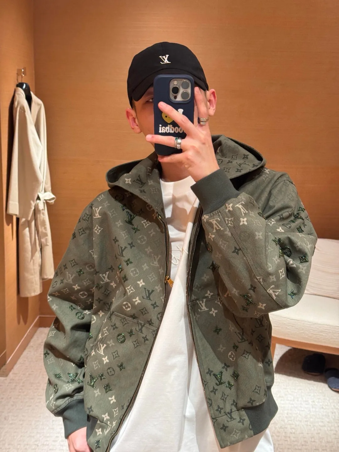 Men's Jackets And Down Jackets LOUIS VUITTON 17699435