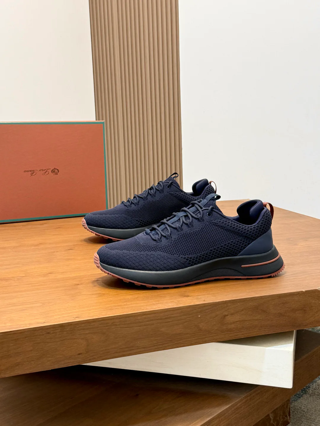 Men's Sneakers LORO PIANA 17830566