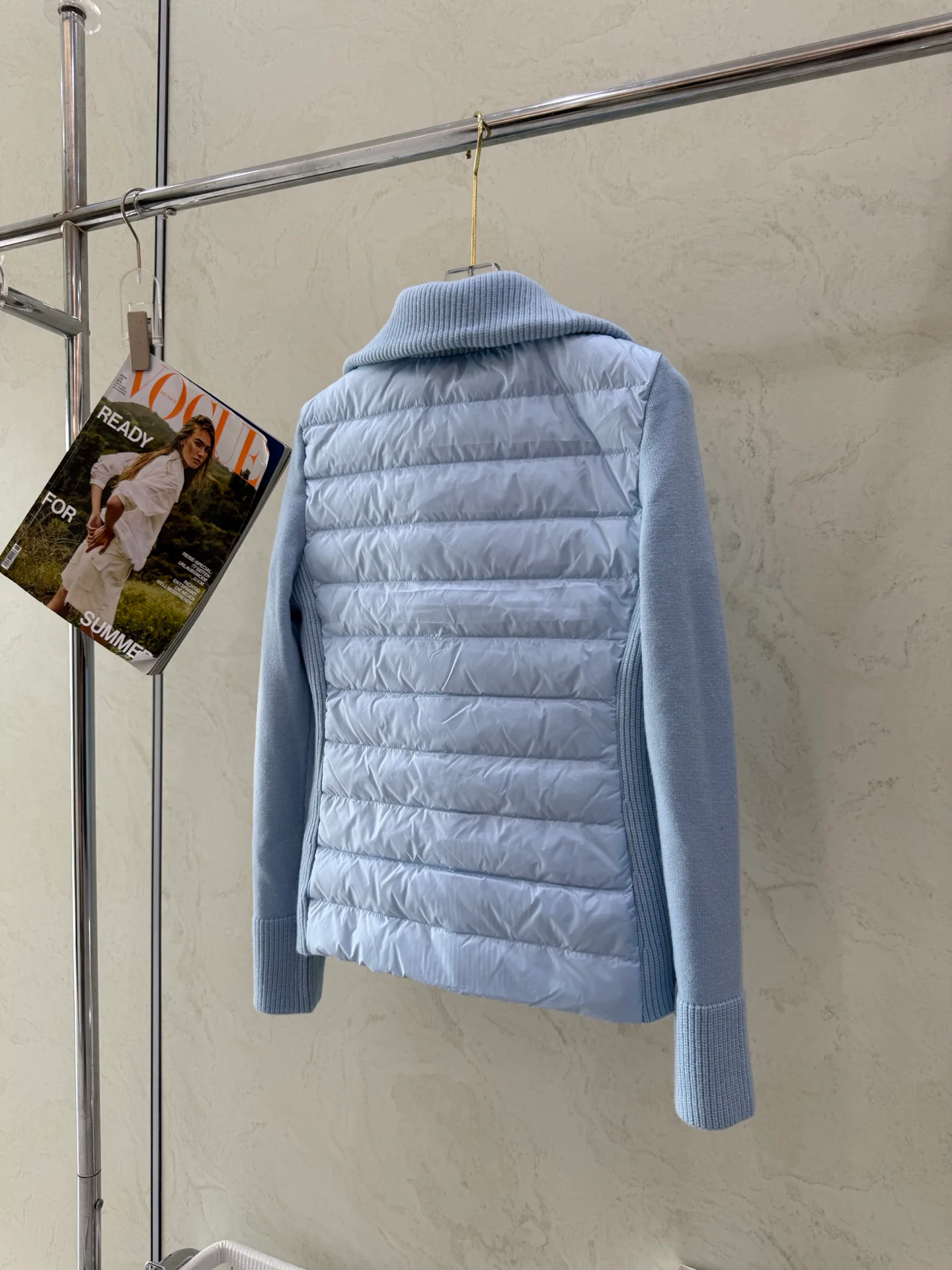 Women's Jackets And Down Jackets MONCLER 17918882