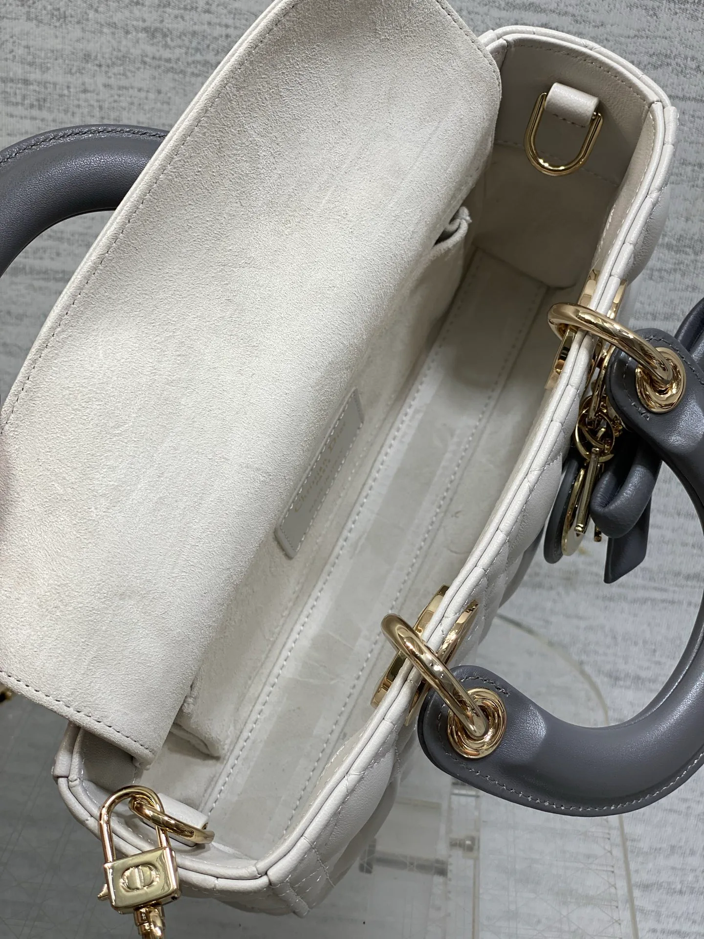 Women's Classic Handbags CHRISTIAN DIOR 18392940
