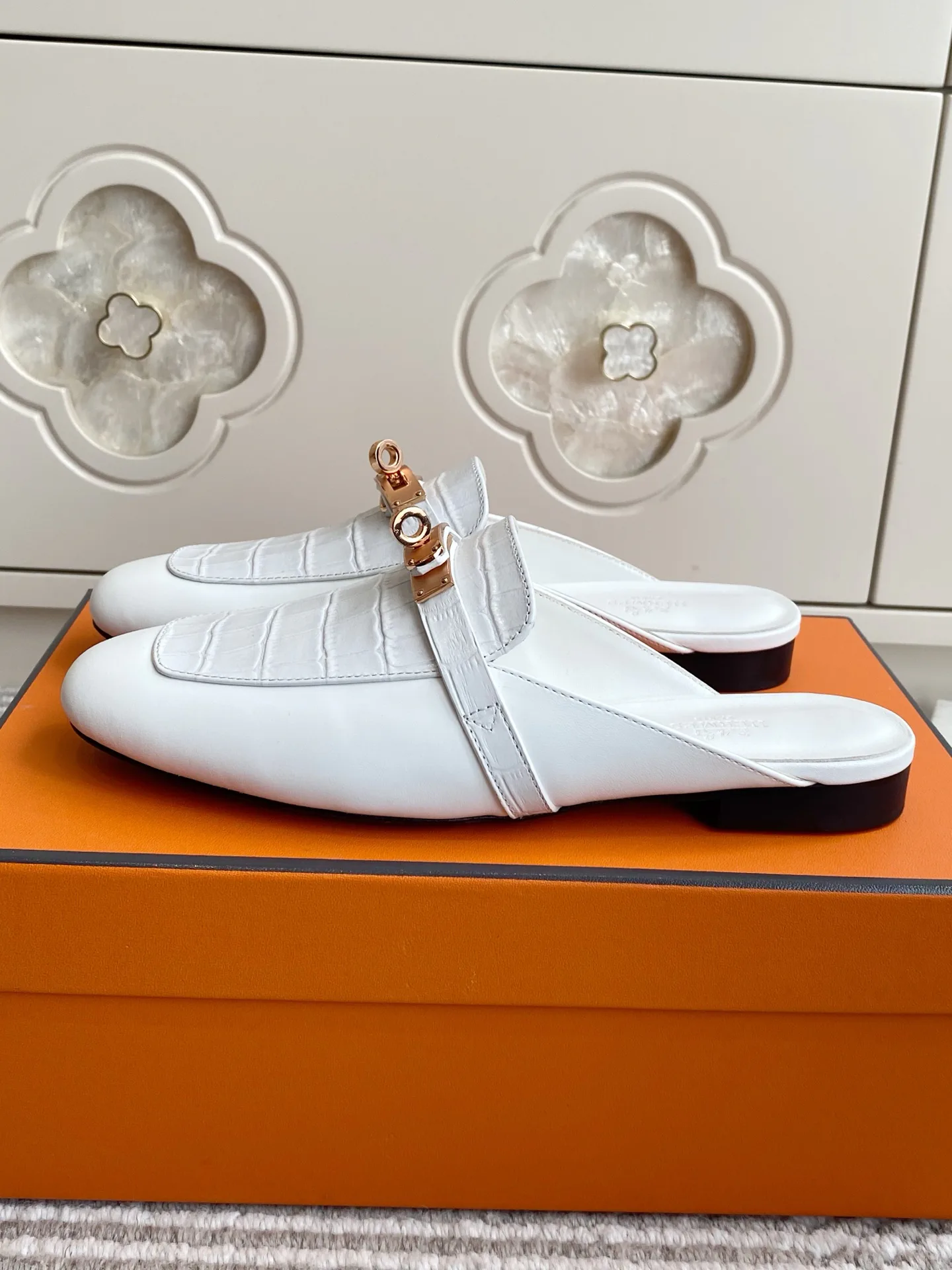 Women's Mules And Clogs HERMES 17739519