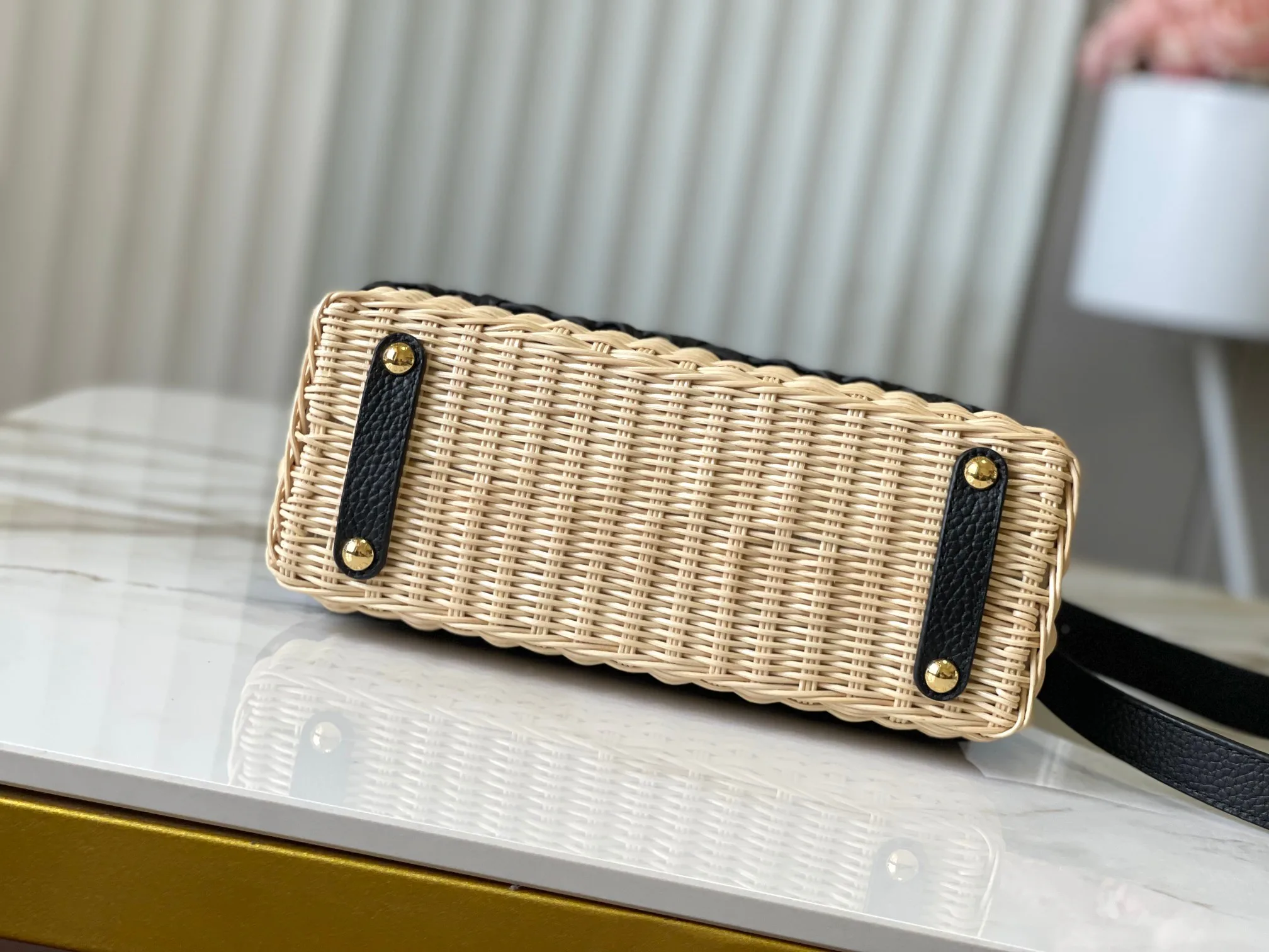 Классические Сумки Женские Louis Vuitton 18644265