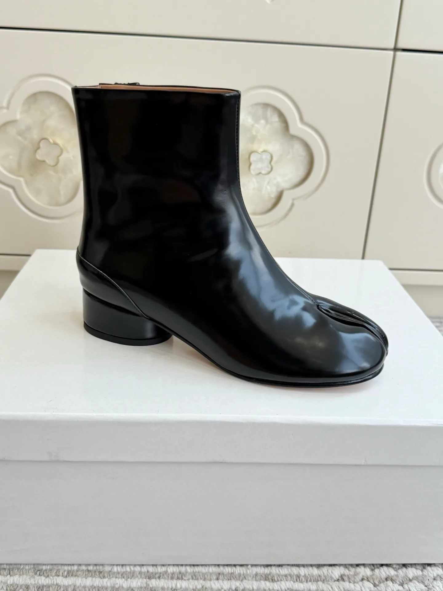Women's Booties MAISON MARGIELA 18261232