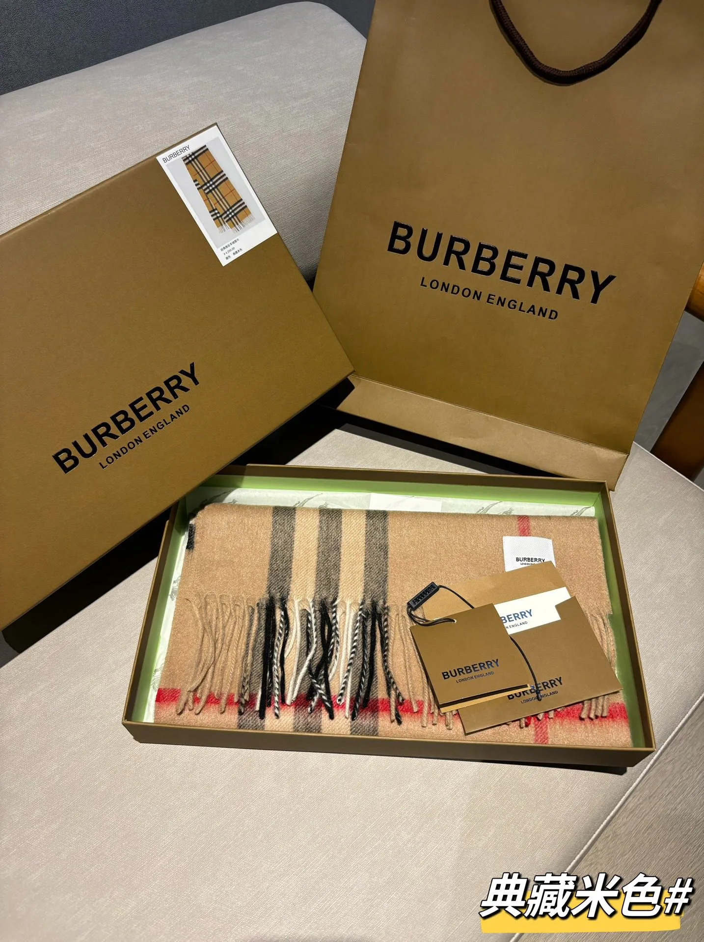 Scarves BURBERRY 18507487