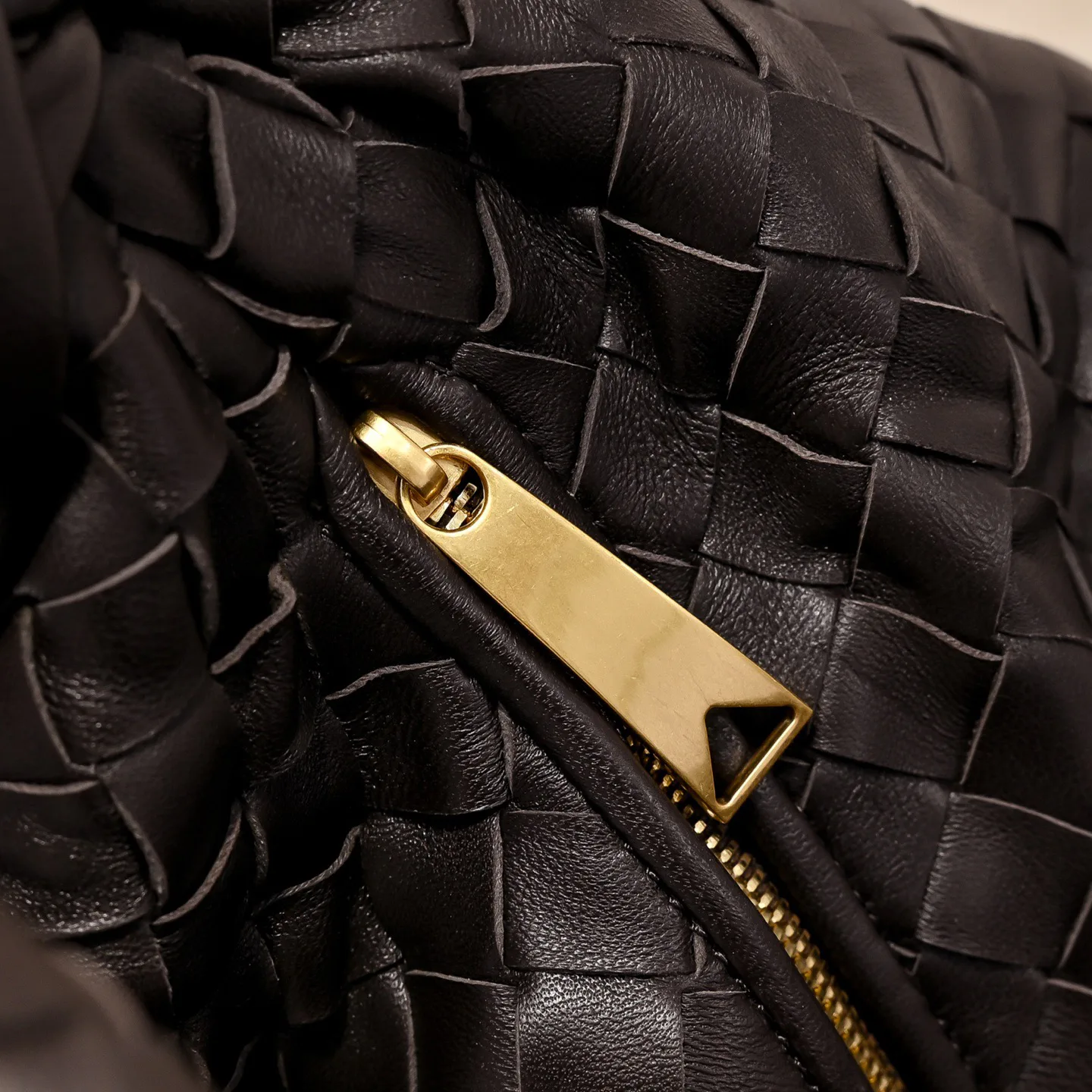 Women's Classic Handbags BOTTEGA VENETA 17884121
