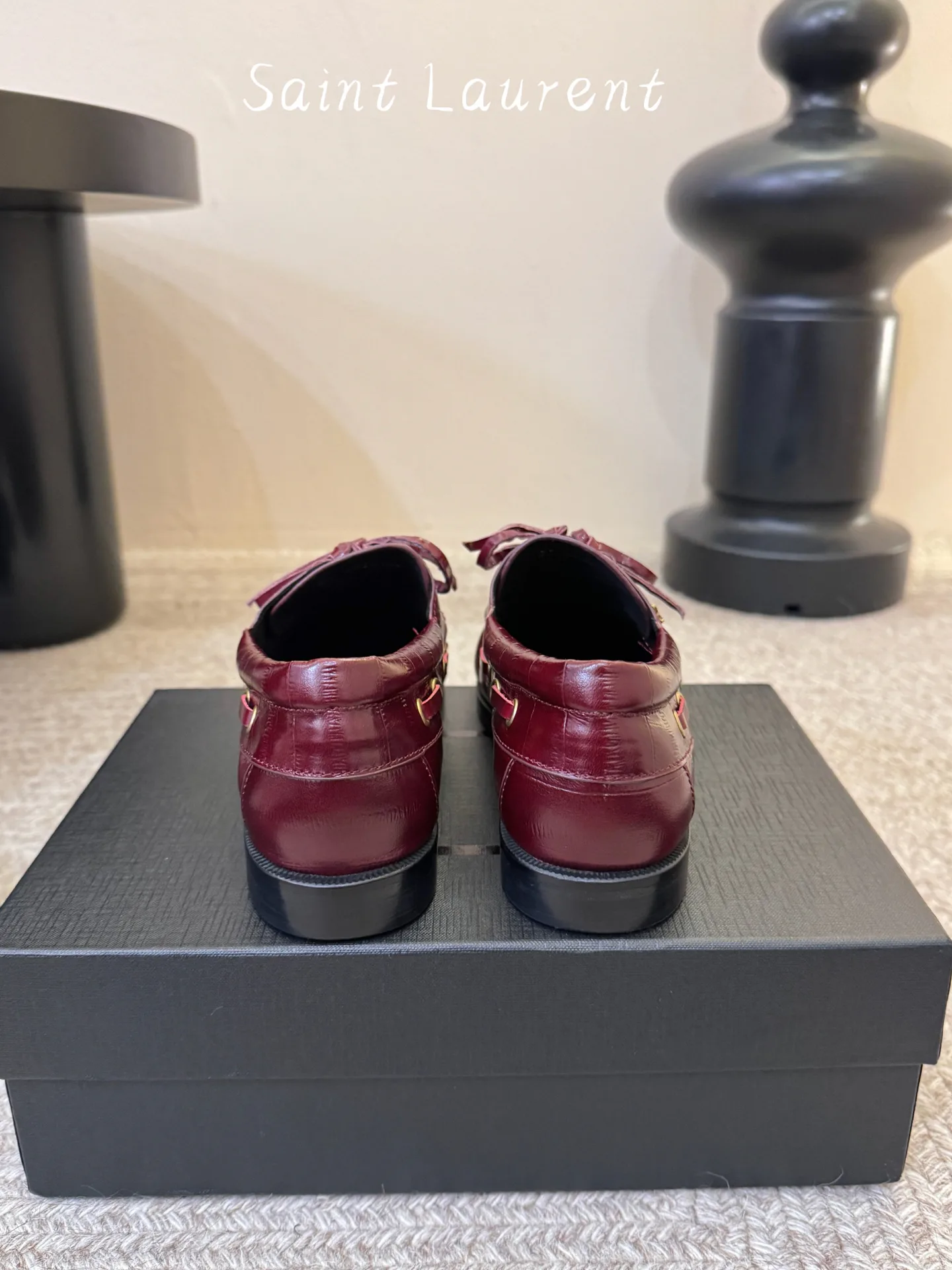 Women's Loafers And Moccasins SAINT LAURENT 18133006