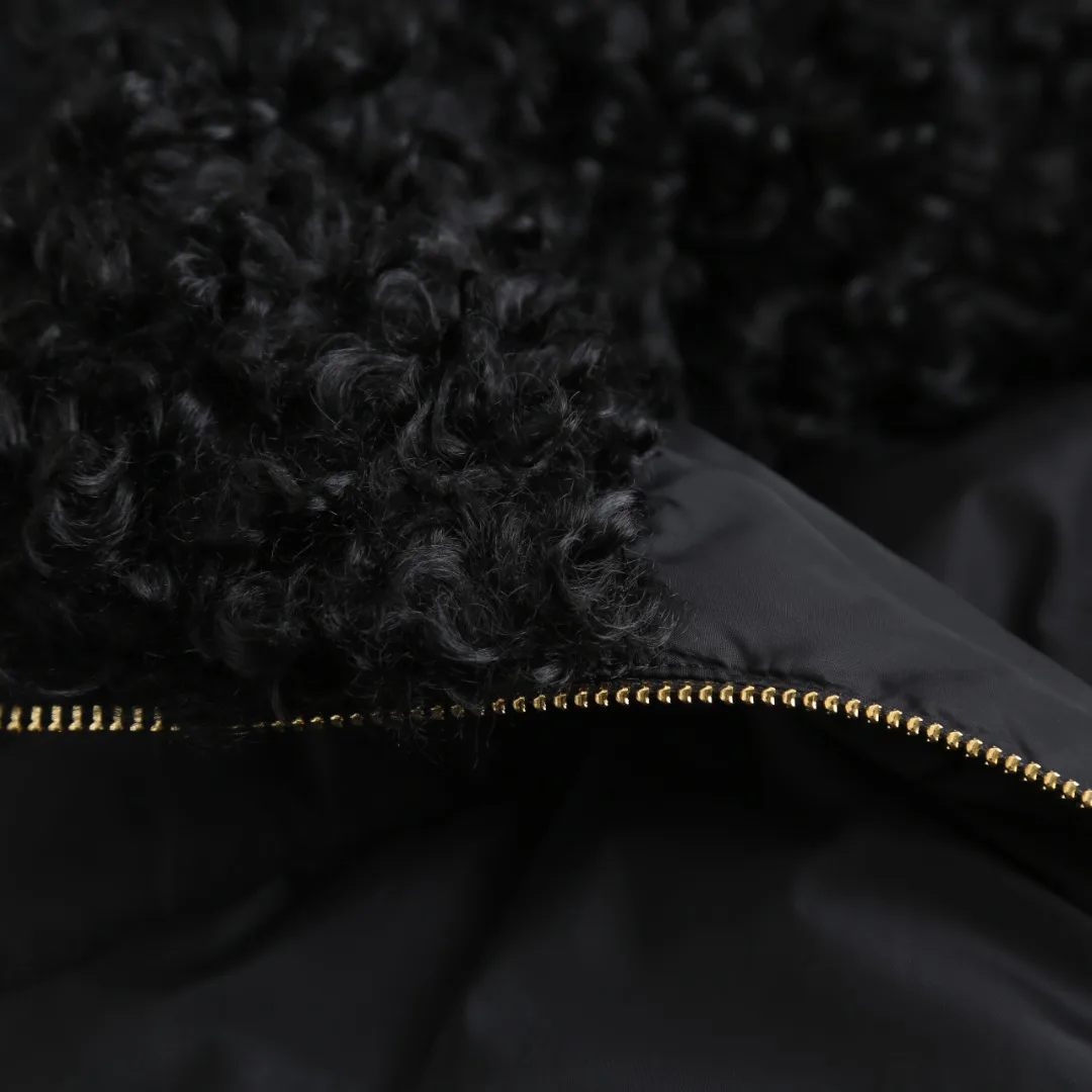 Women's Jackets And Down Jackets MONCLER 18022548