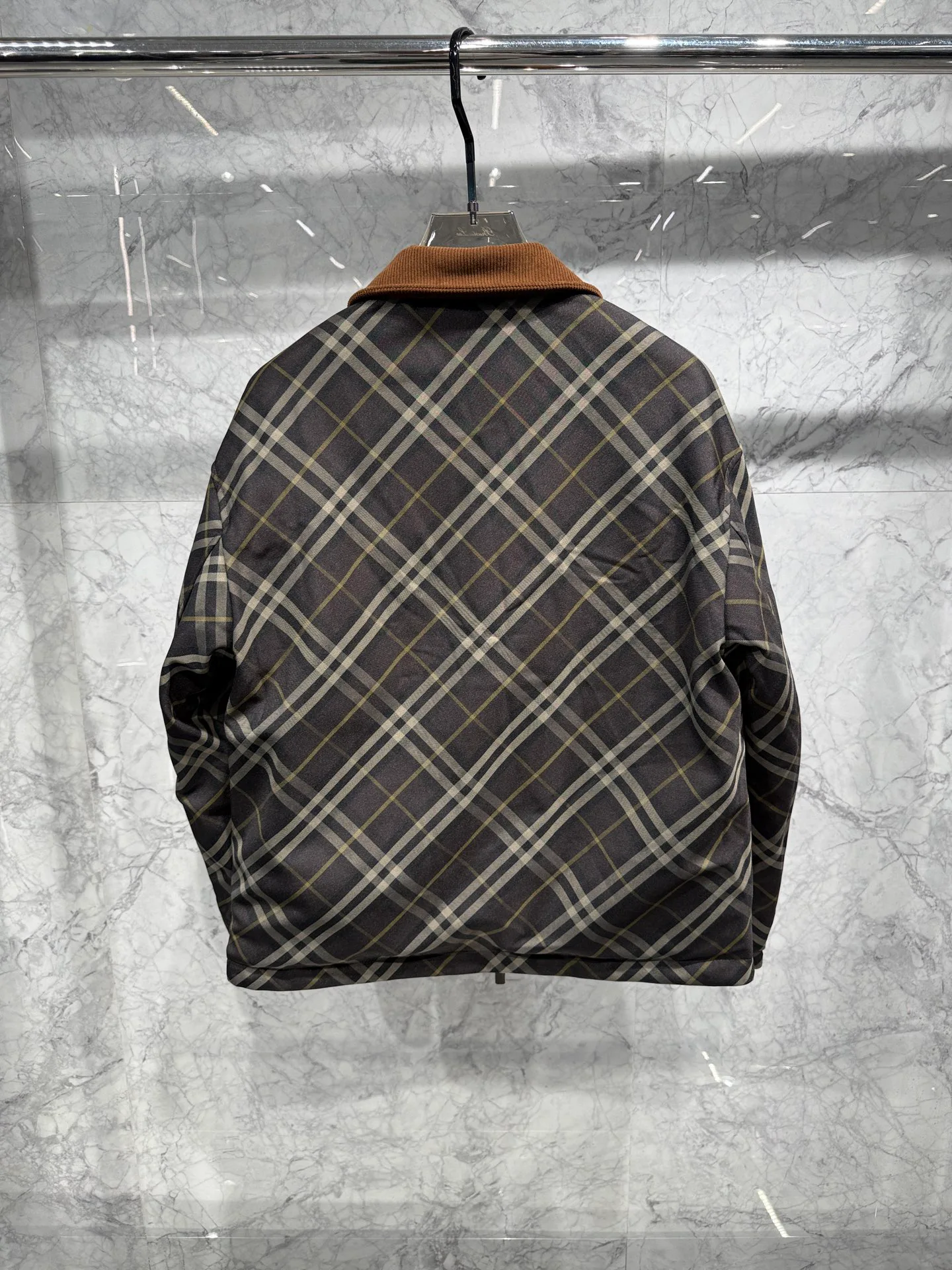 Women's Jackets And Down Jackets BURBERRY 18462501