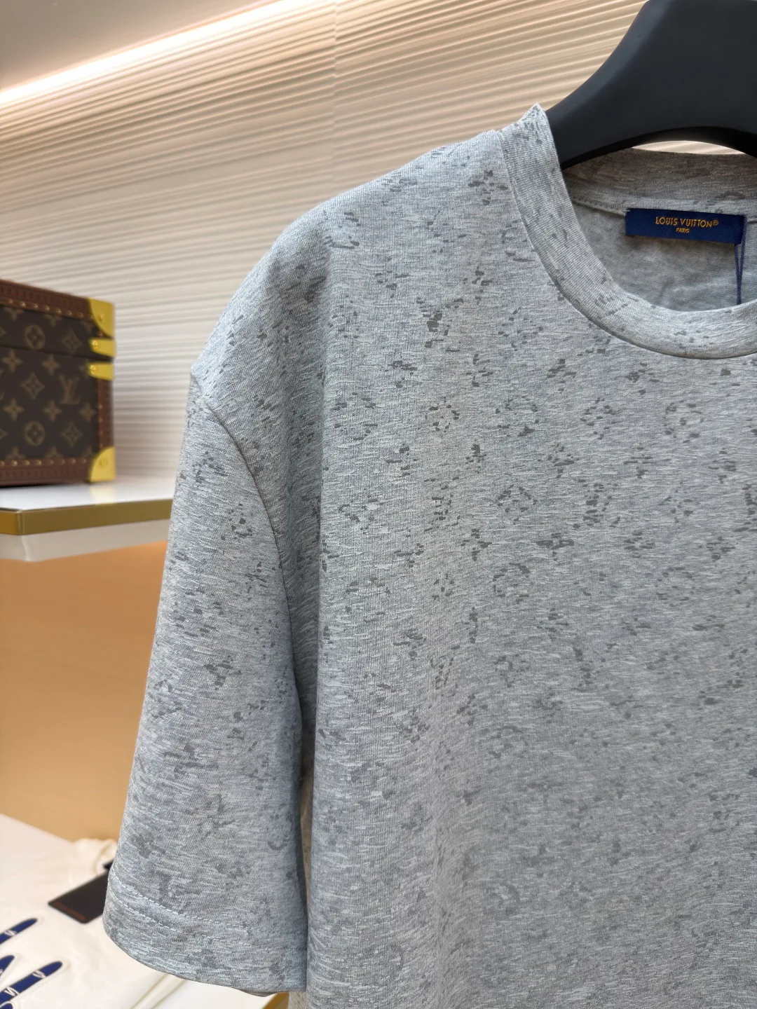 Men's T-Shirts LOUIS VUITTON 17933351
