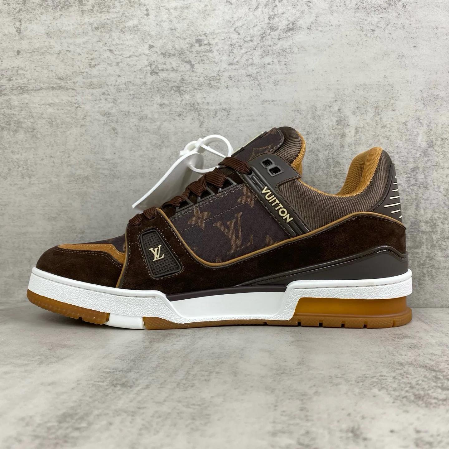 Women's Sneakers LOUIS VUITTON 17961745