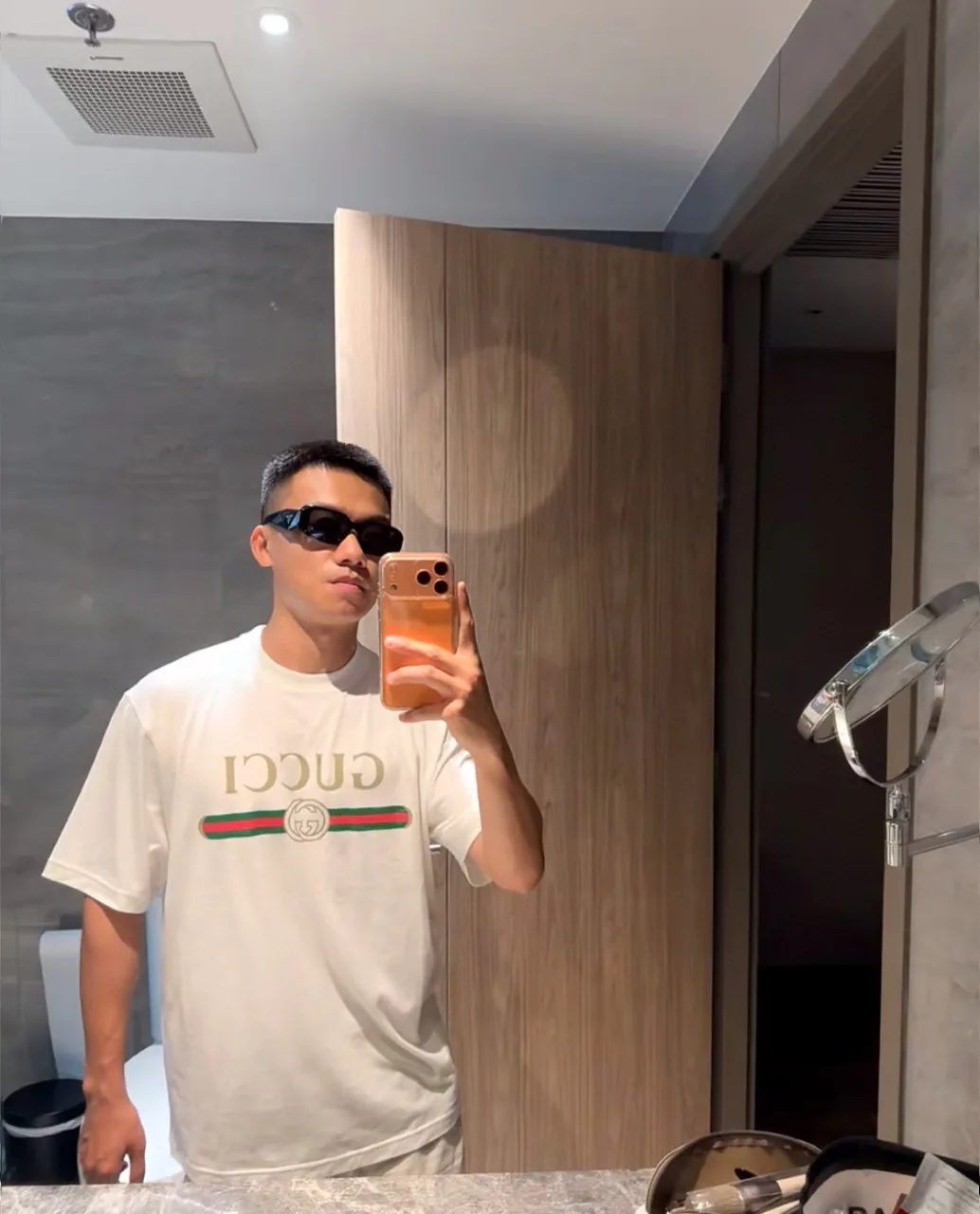 Men's T-Shirts GUCCI 17527155