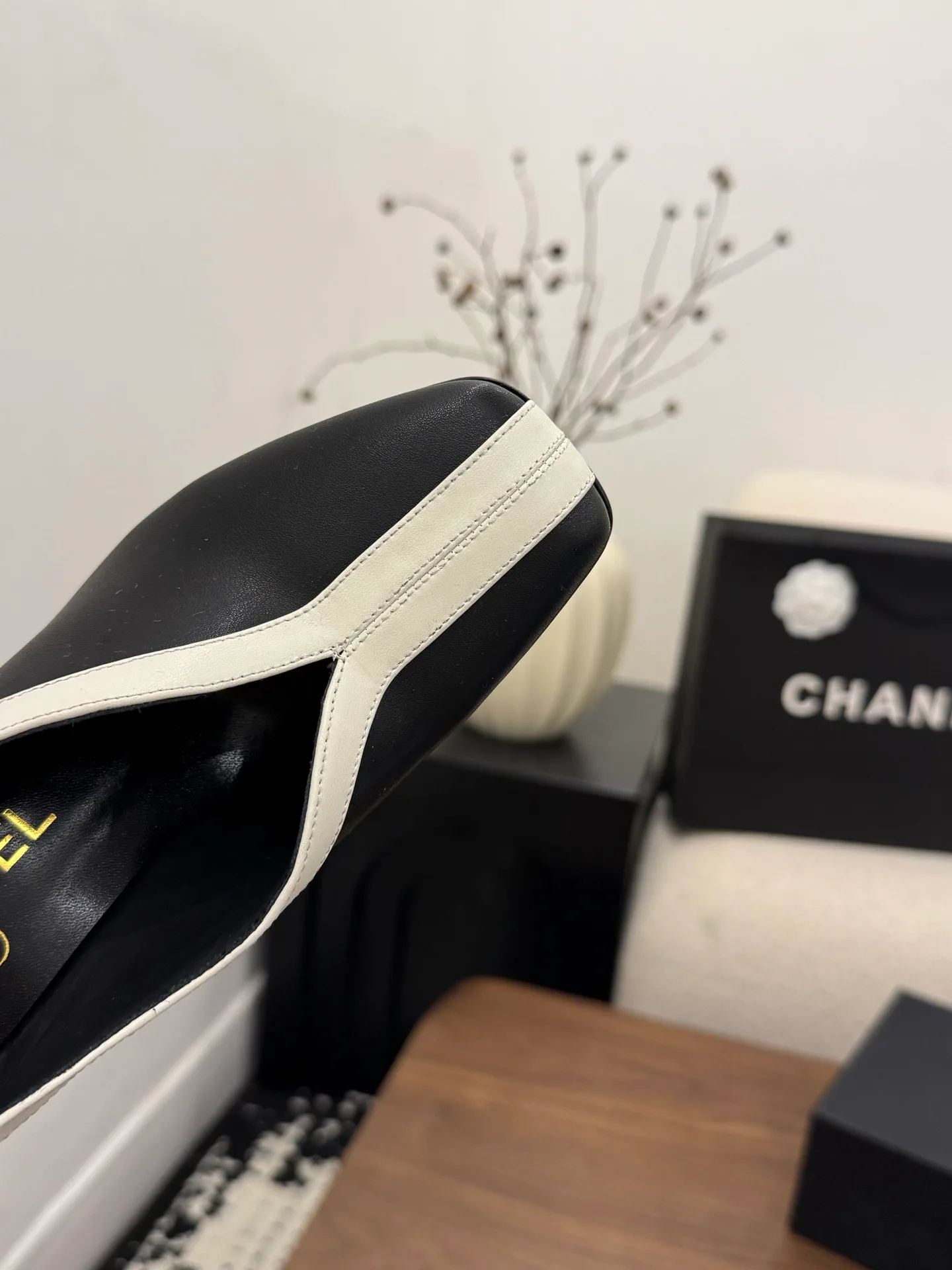 Women's Heels CHANEL 18275686