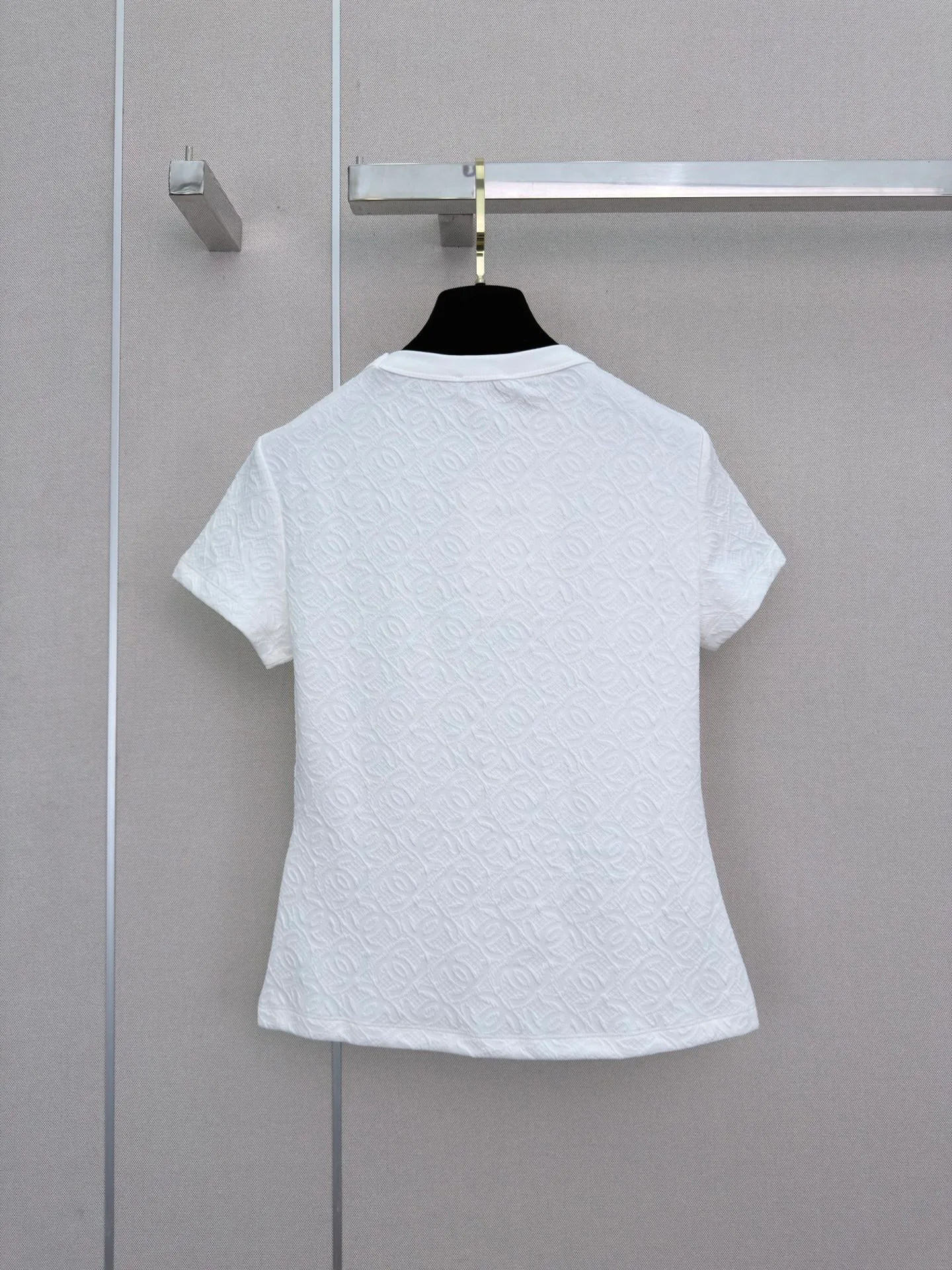 Women's T-Shirts CHANEL 17765624