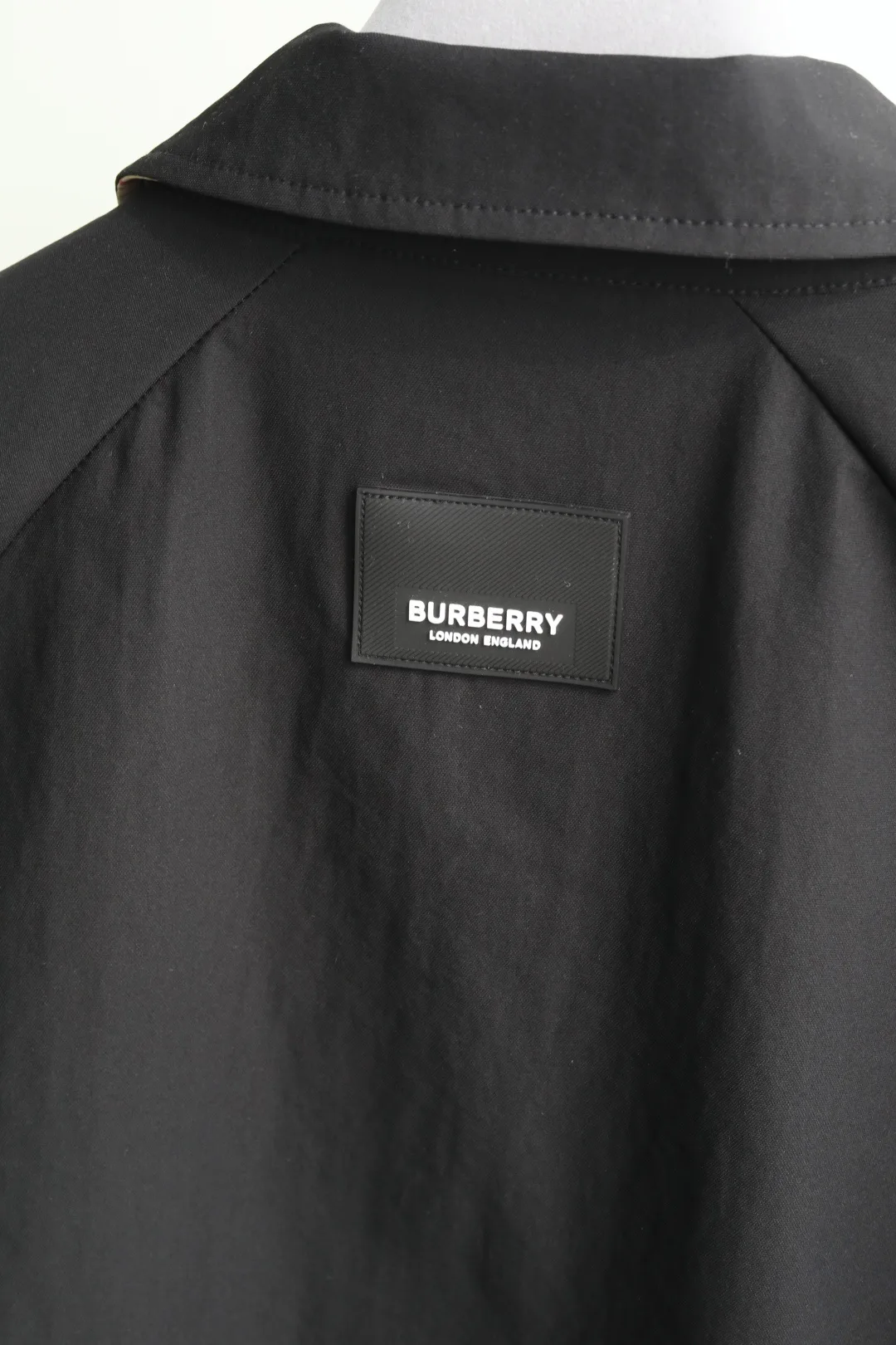 Men's Jackets And Down Jackets BURBERRY 18555527