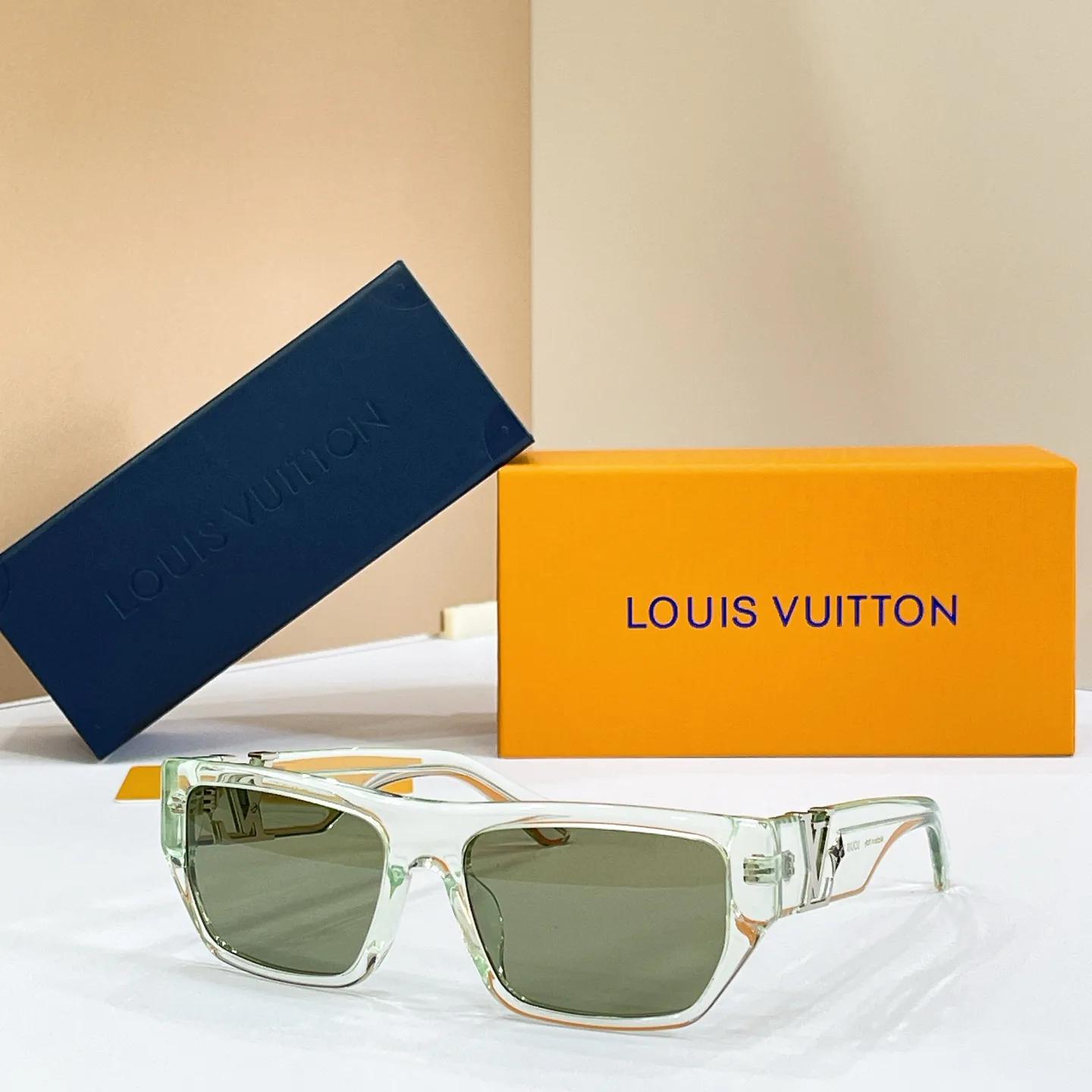 Glasses LOUIS VUITTON 17495878