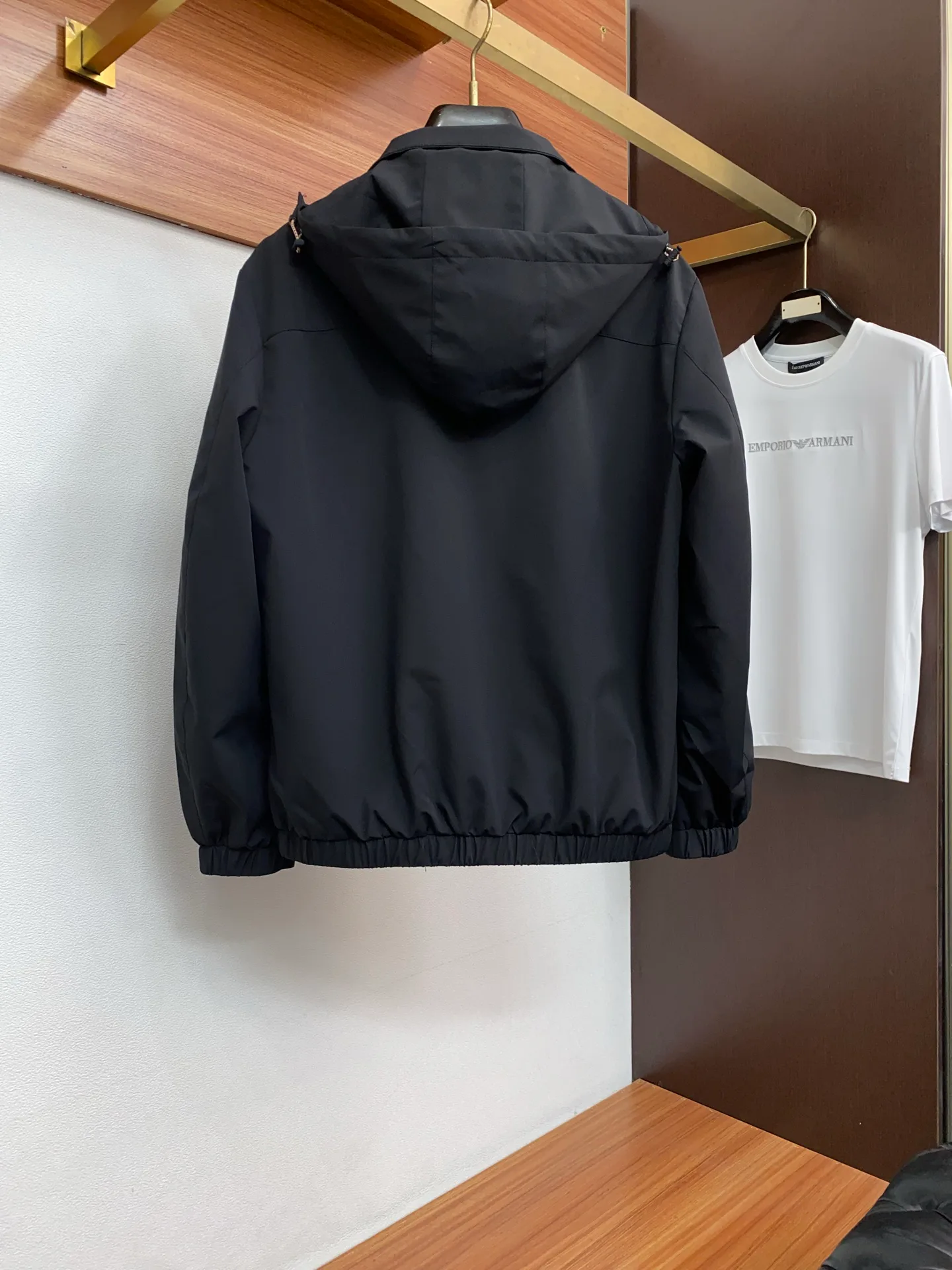 Men's Jackets And Down Jackets BURBERRY 17727982