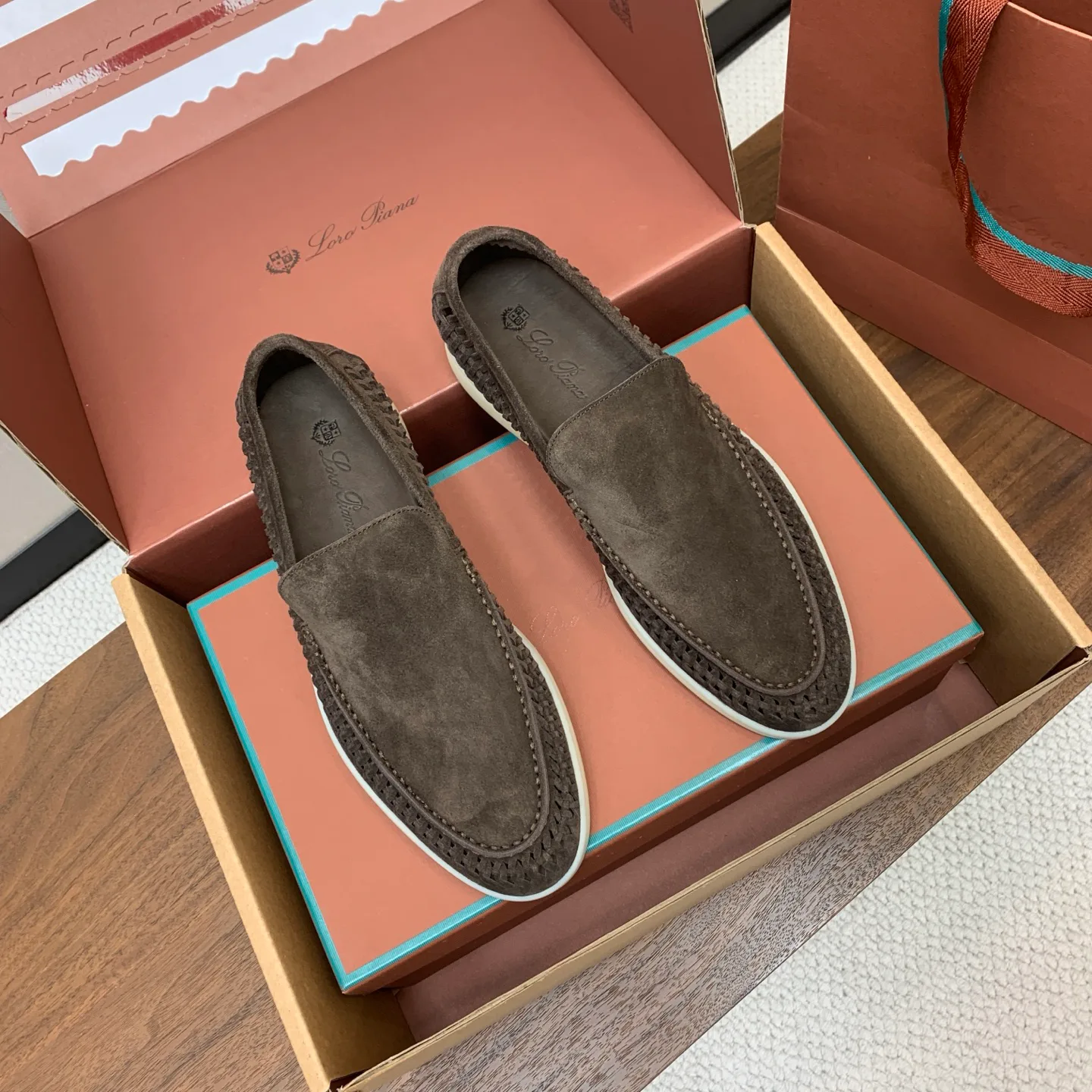 Men's Loafers And Dress Shoes LORO PIANA 18143001