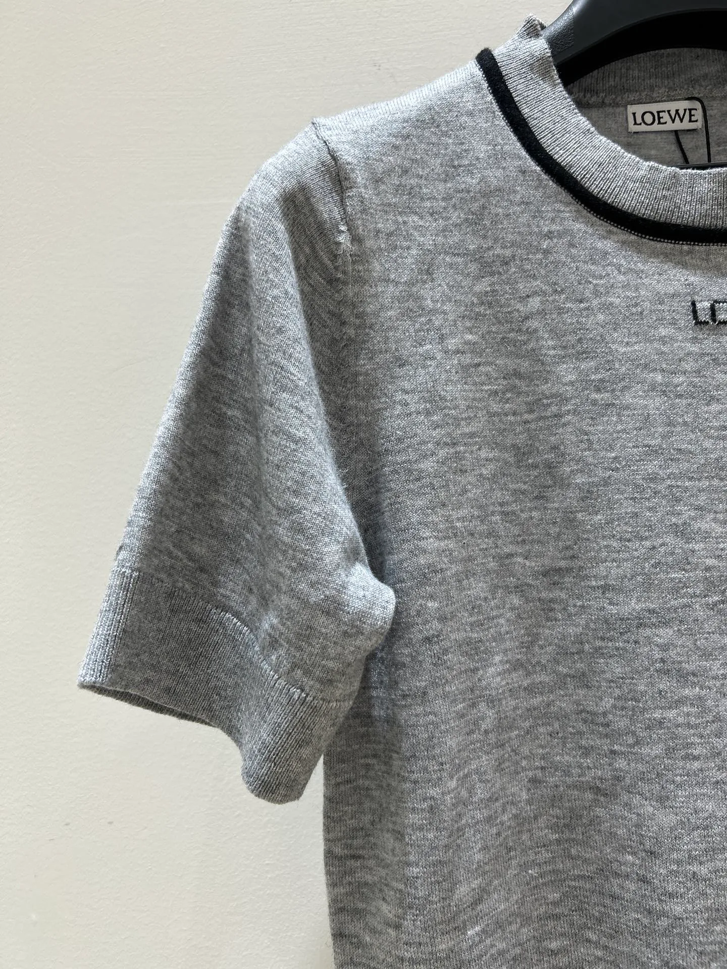 Women's T-Shirts LOEWE 18096918